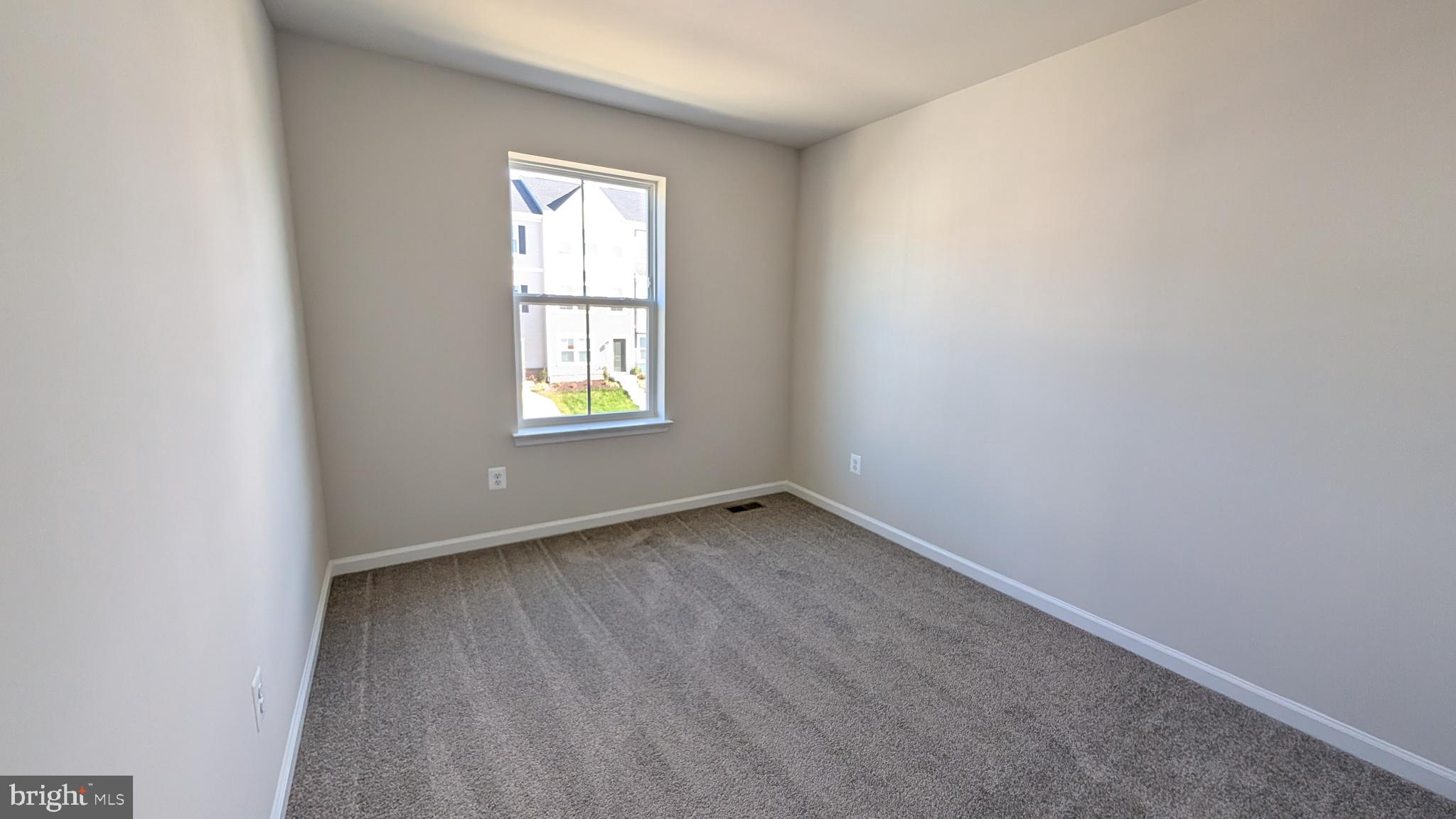 RED CLOVER MEADOWS - Residential Lease