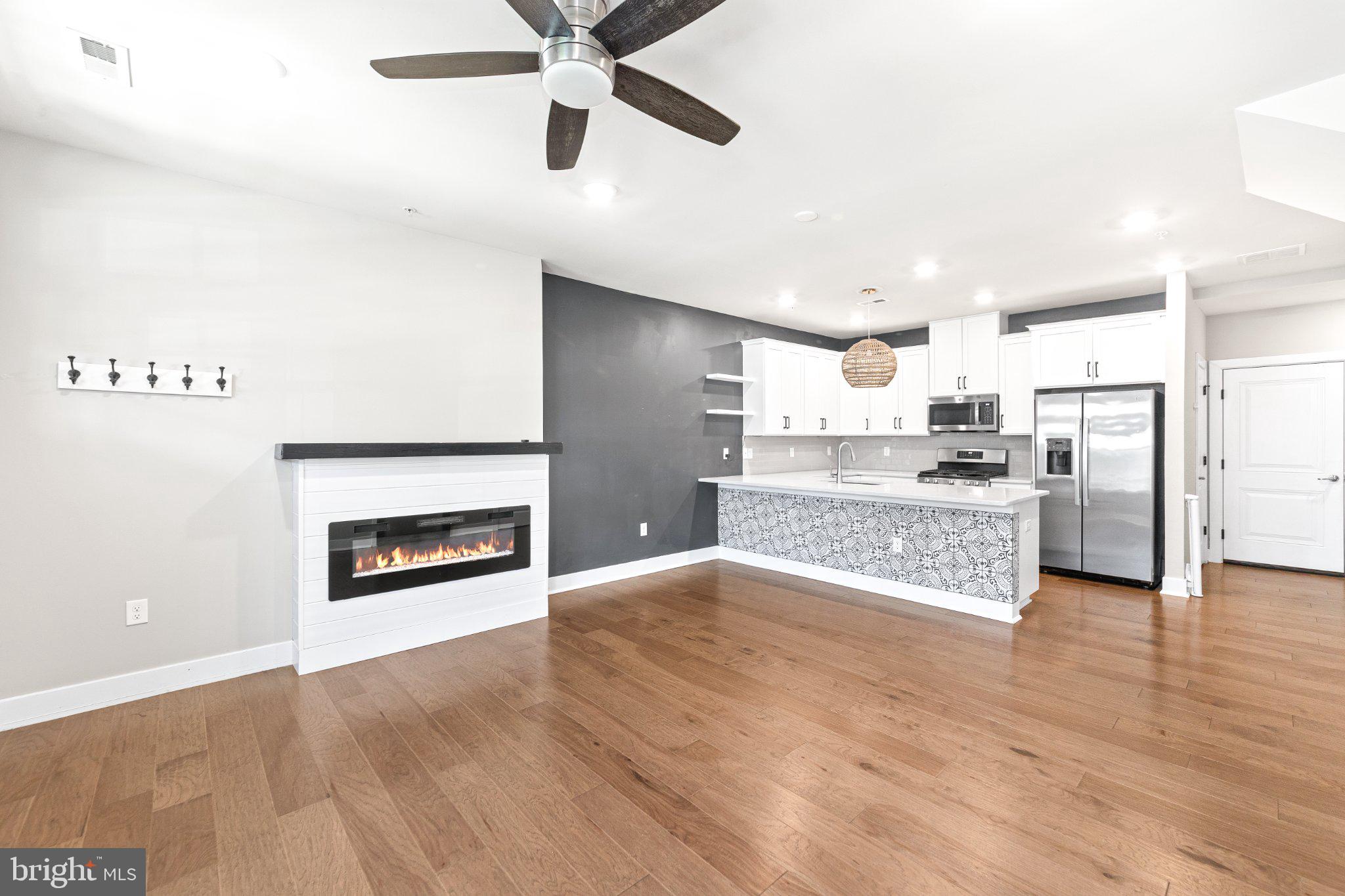 4790 FRANKLIN CIRCLE