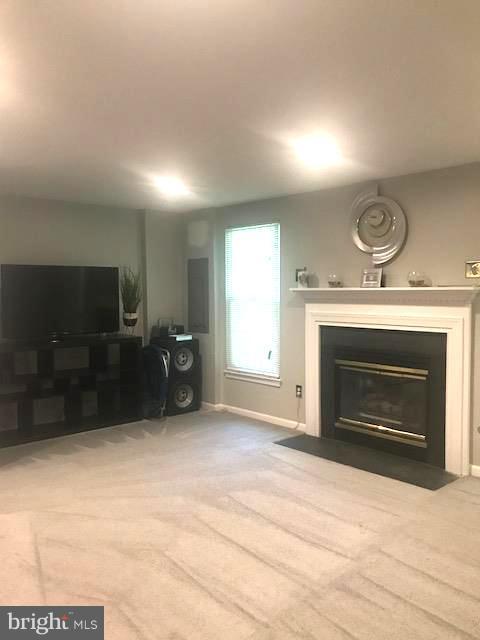 PRINCETON WOODS - Residential Lease