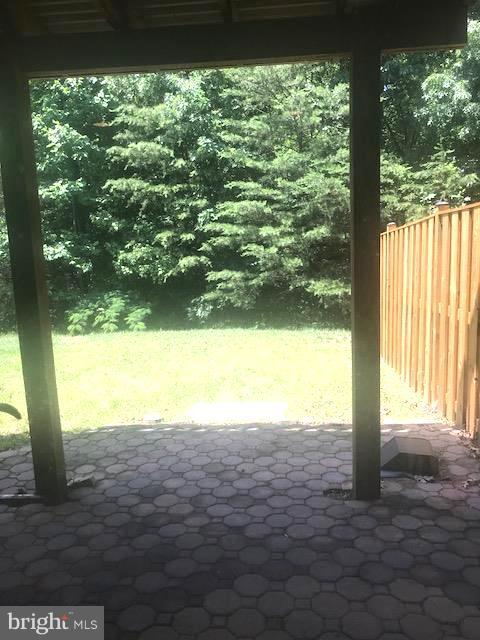 PRINCETON WOODS - Residential Lease