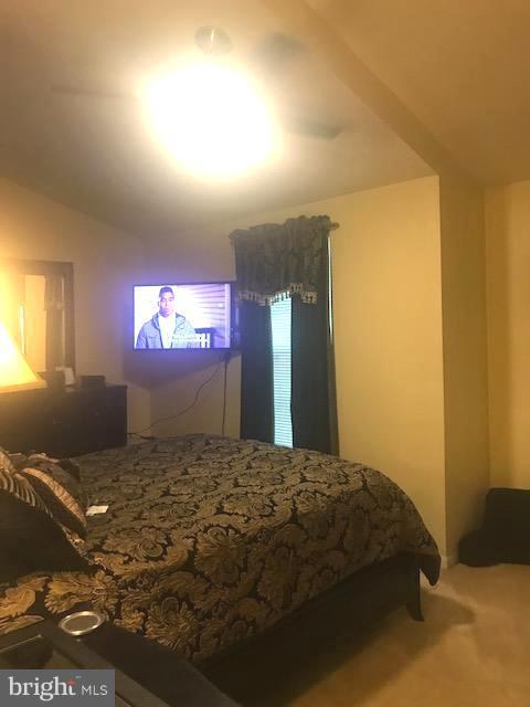 PRINCETON WOODS - Residential Lease