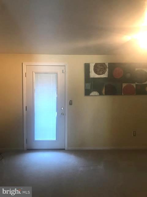 PRINCETON WOODS - Residential Lease