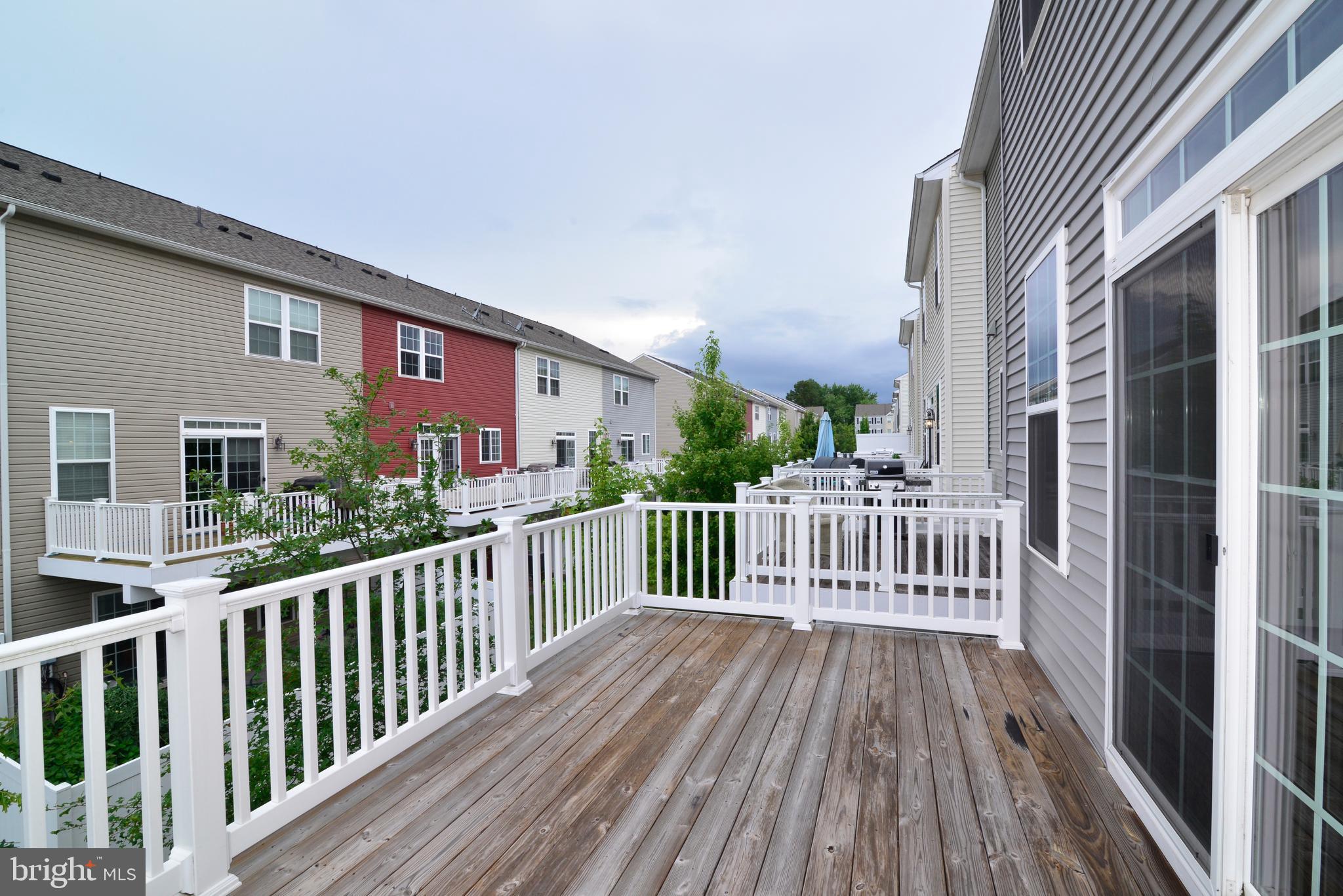 BRADLEY SQUARE - Residential Lease