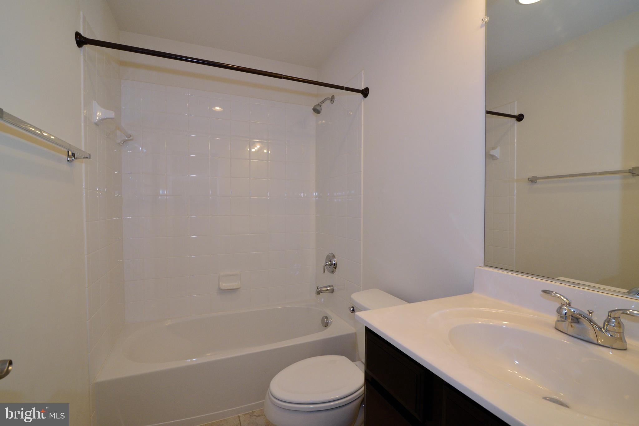 BRADLEY SQUARE - Residential Lease