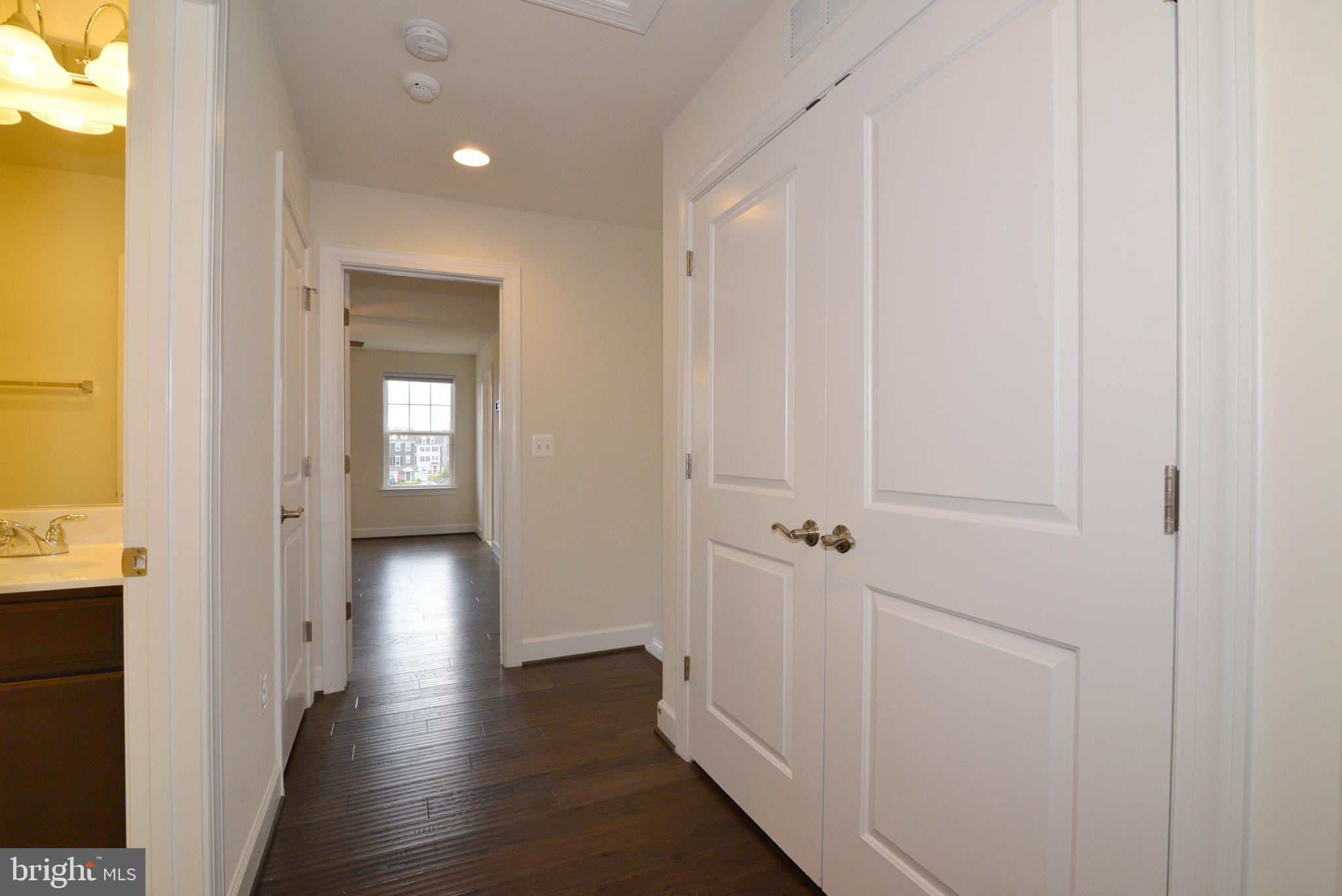 BRADLEY SQUARE - Residential Lease