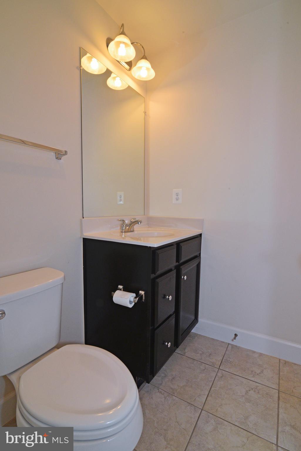 BRADLEY SQUARE - Residential Lease