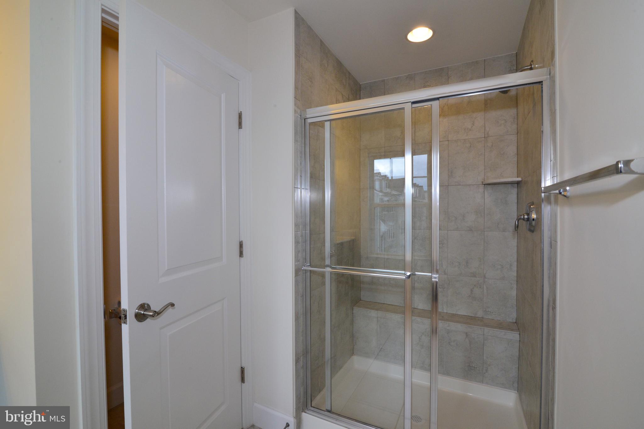 BRADLEY SQUARE - Residential Lease