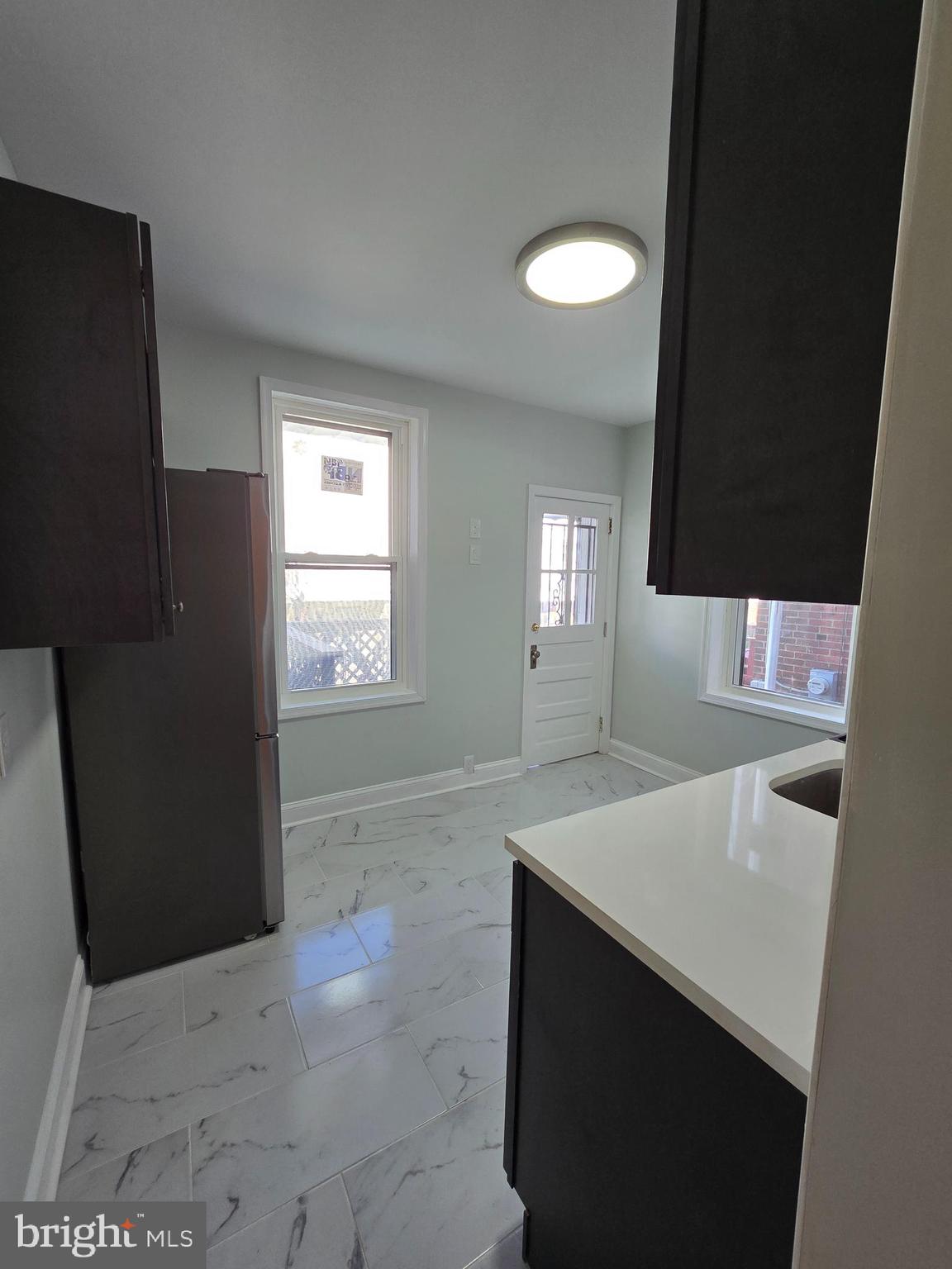 LAWNCREST - Residential