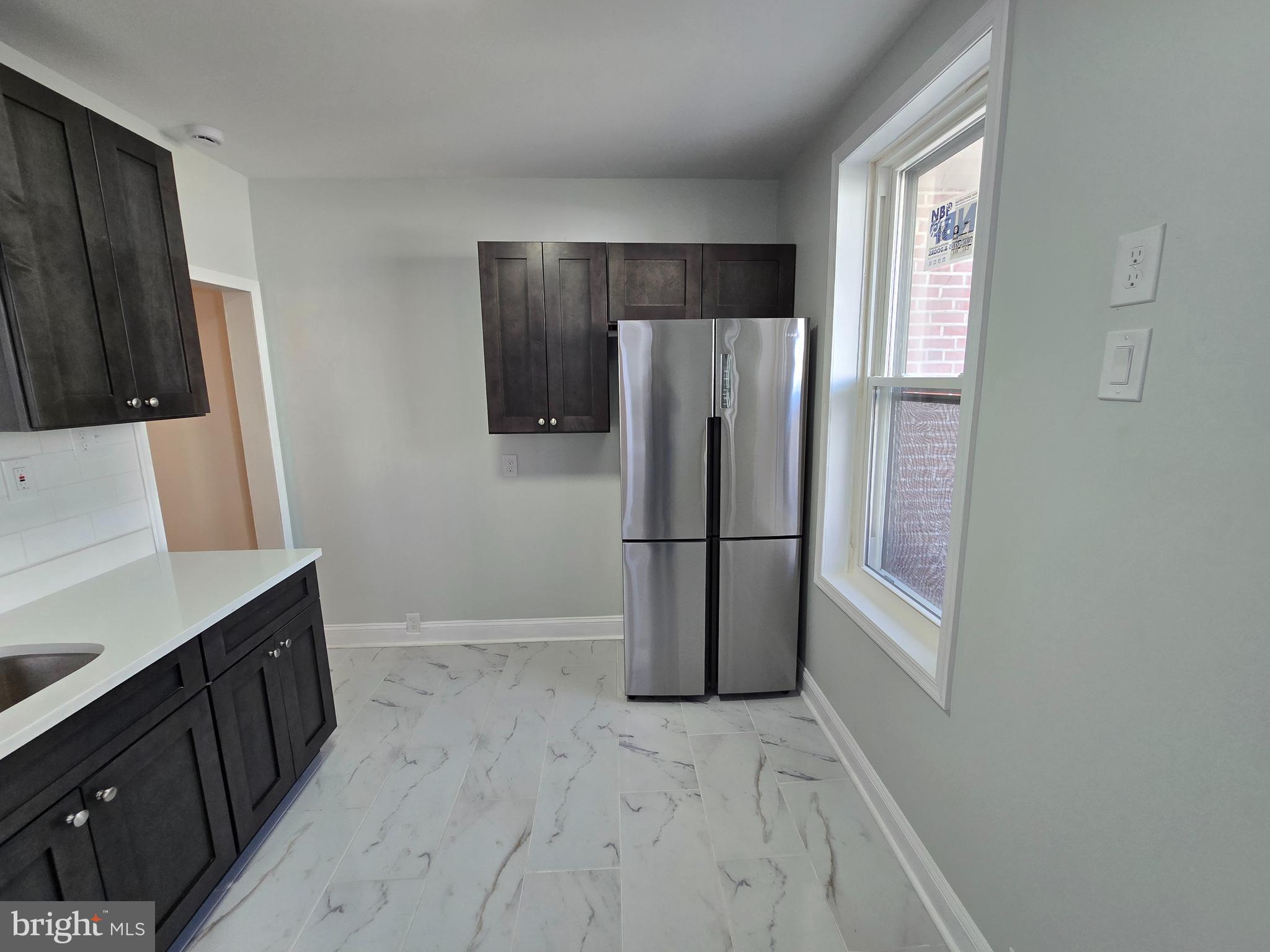 LAWNCREST - Residential