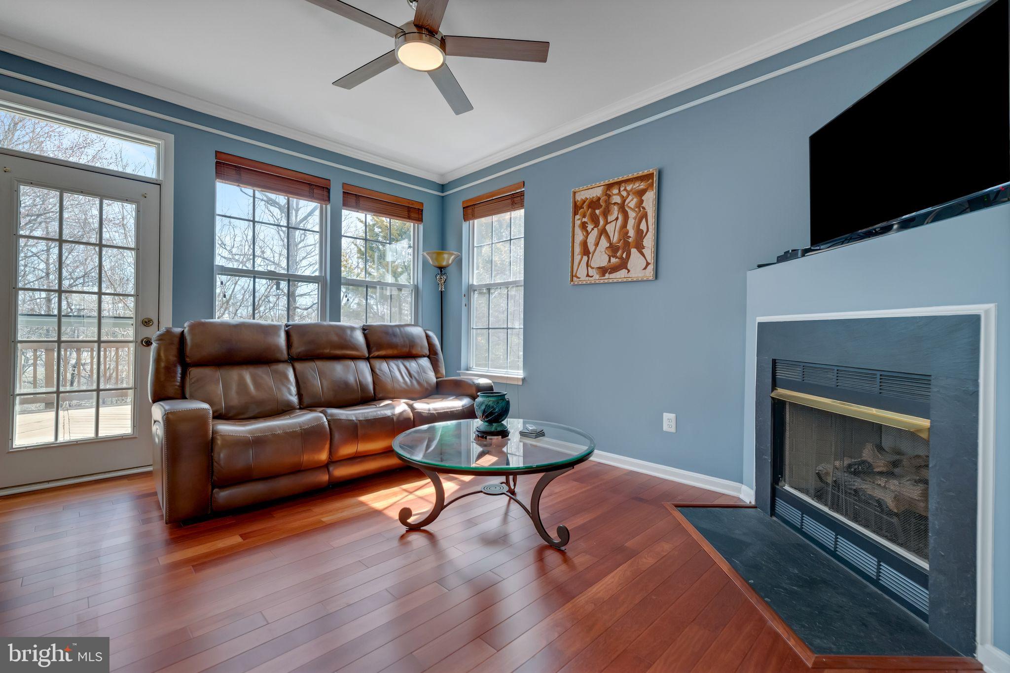 SIGNATURE AT BROADLANDS - Residential