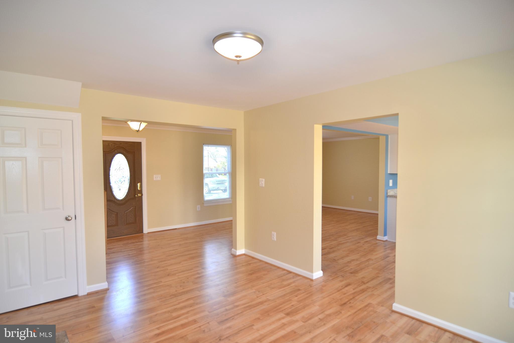 RAMBLING HILLS - Residential Lease