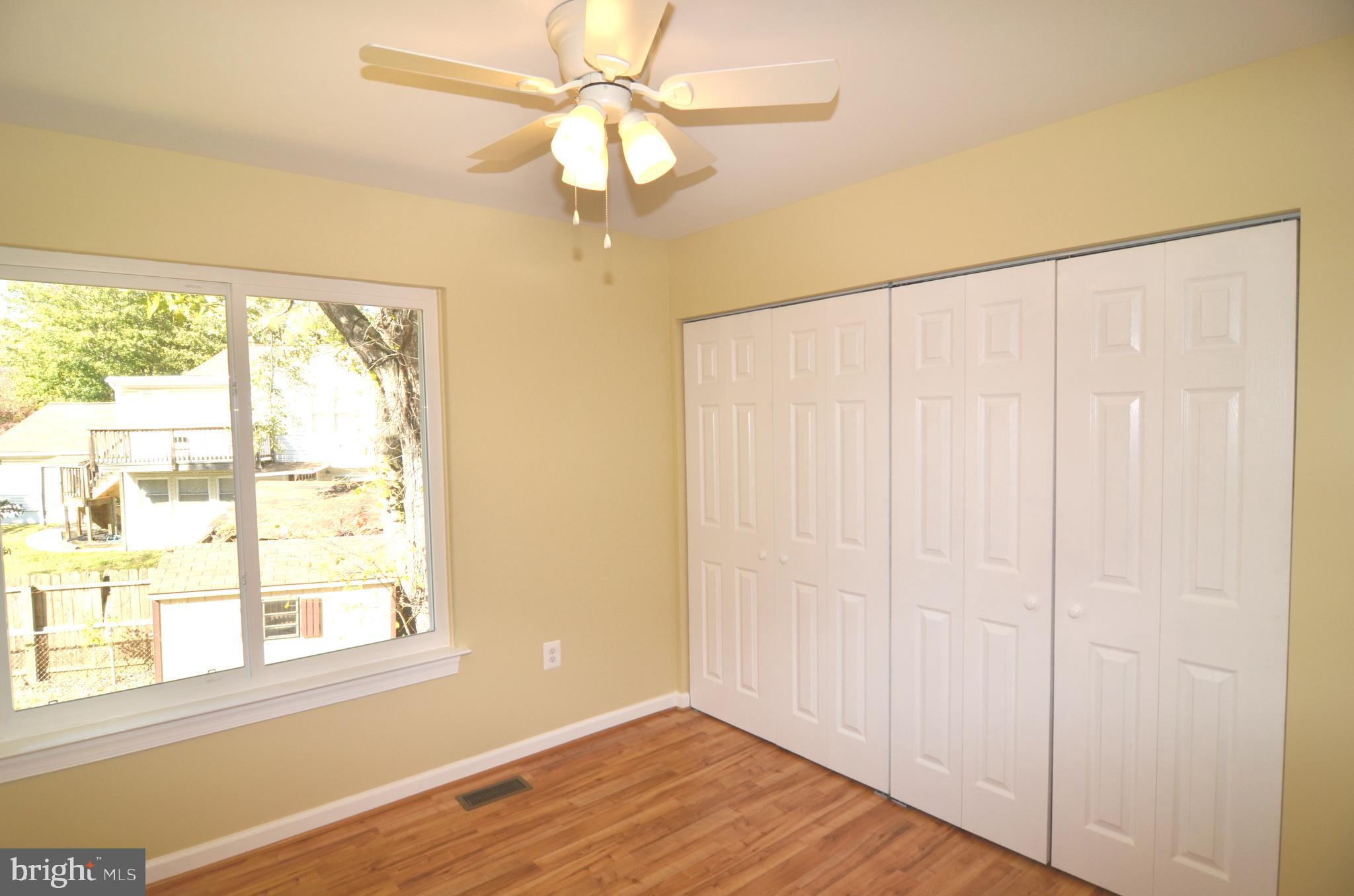 RAMBLING HILLS - Residential Lease