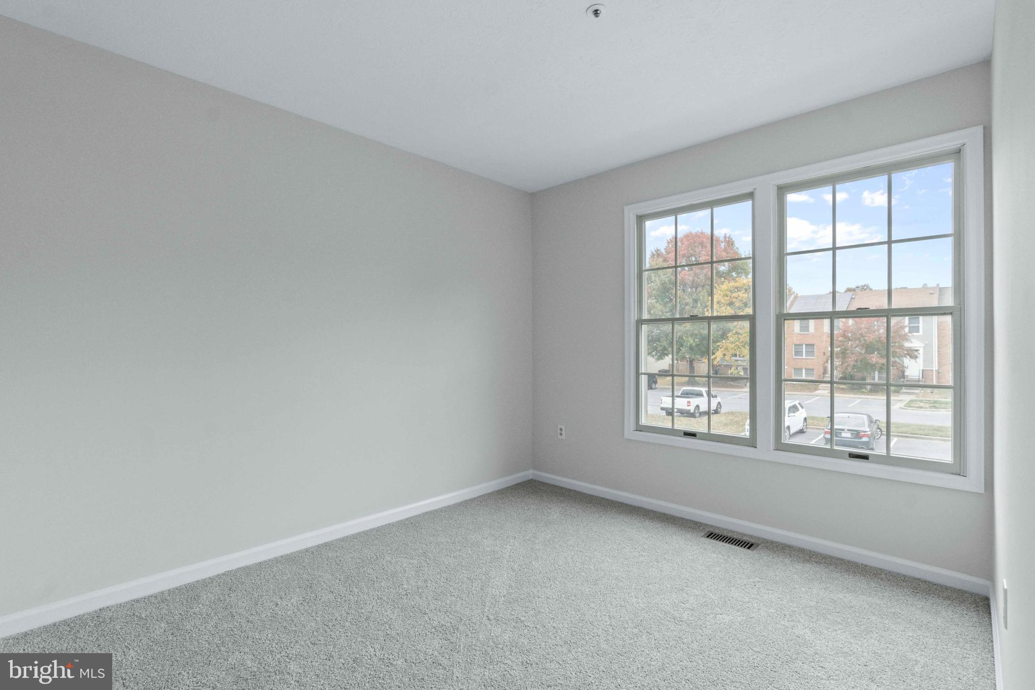 NORTH CREEK - Residential