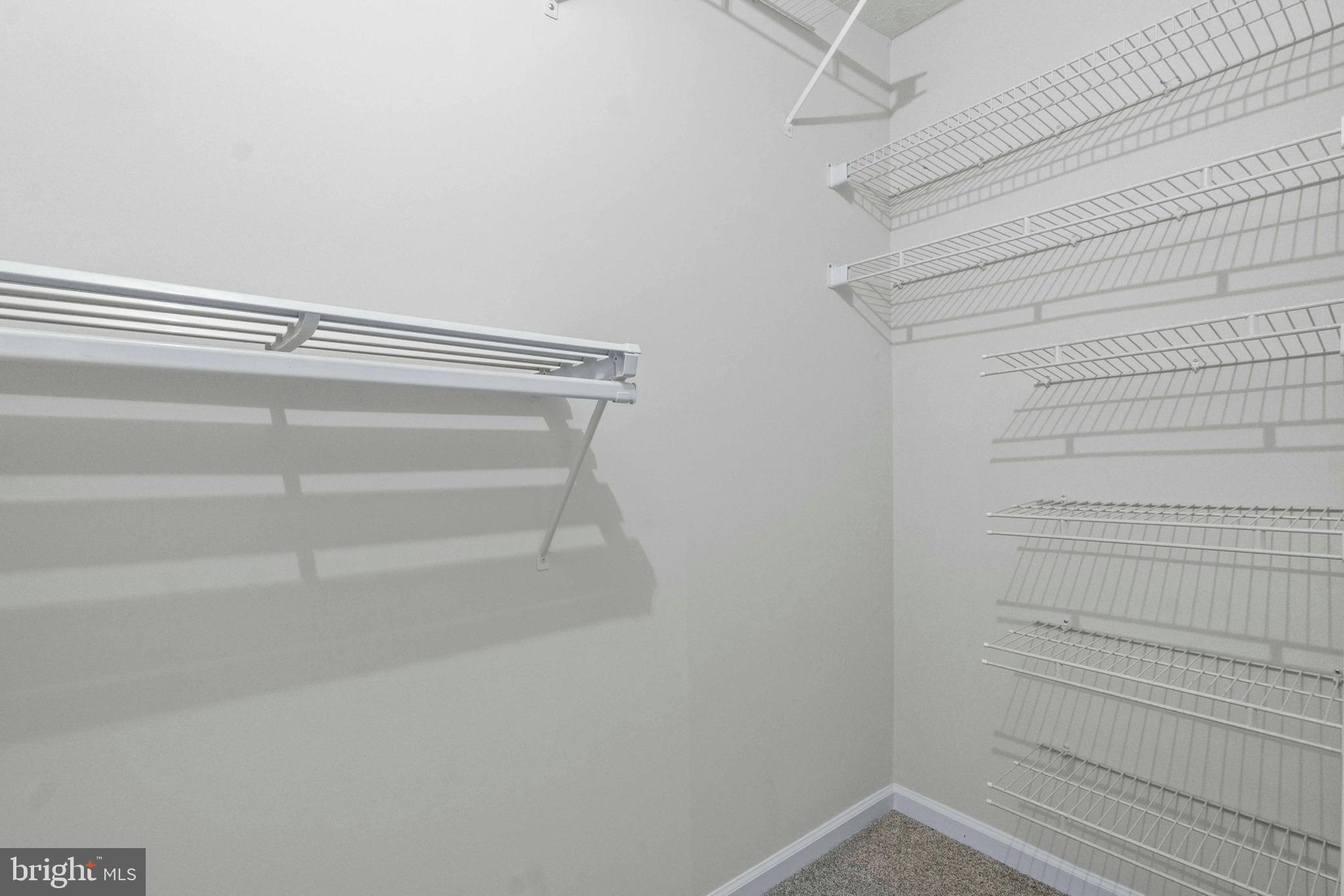 NORTH CREEK - Residential