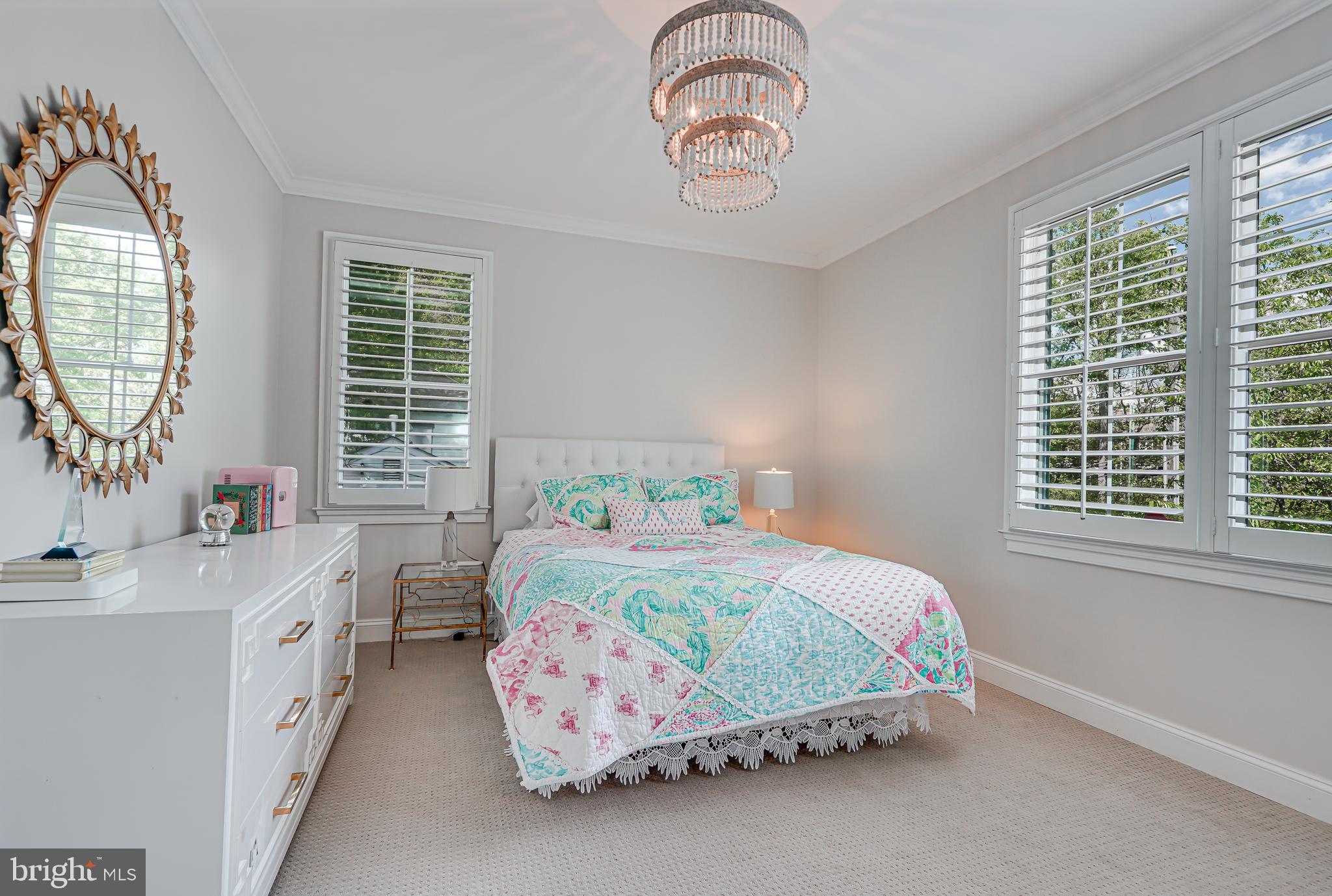 CHURCHILL - Residential