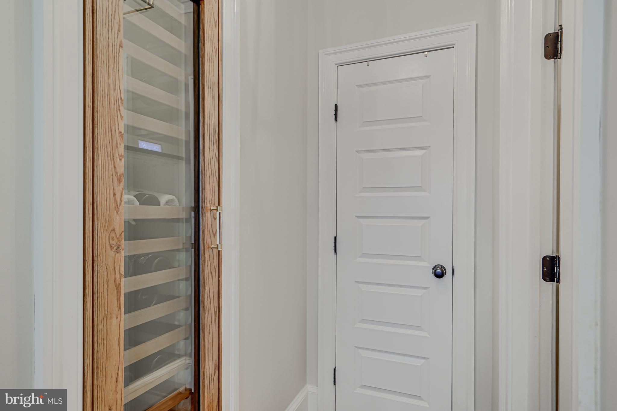 CHURCHILL - Residential