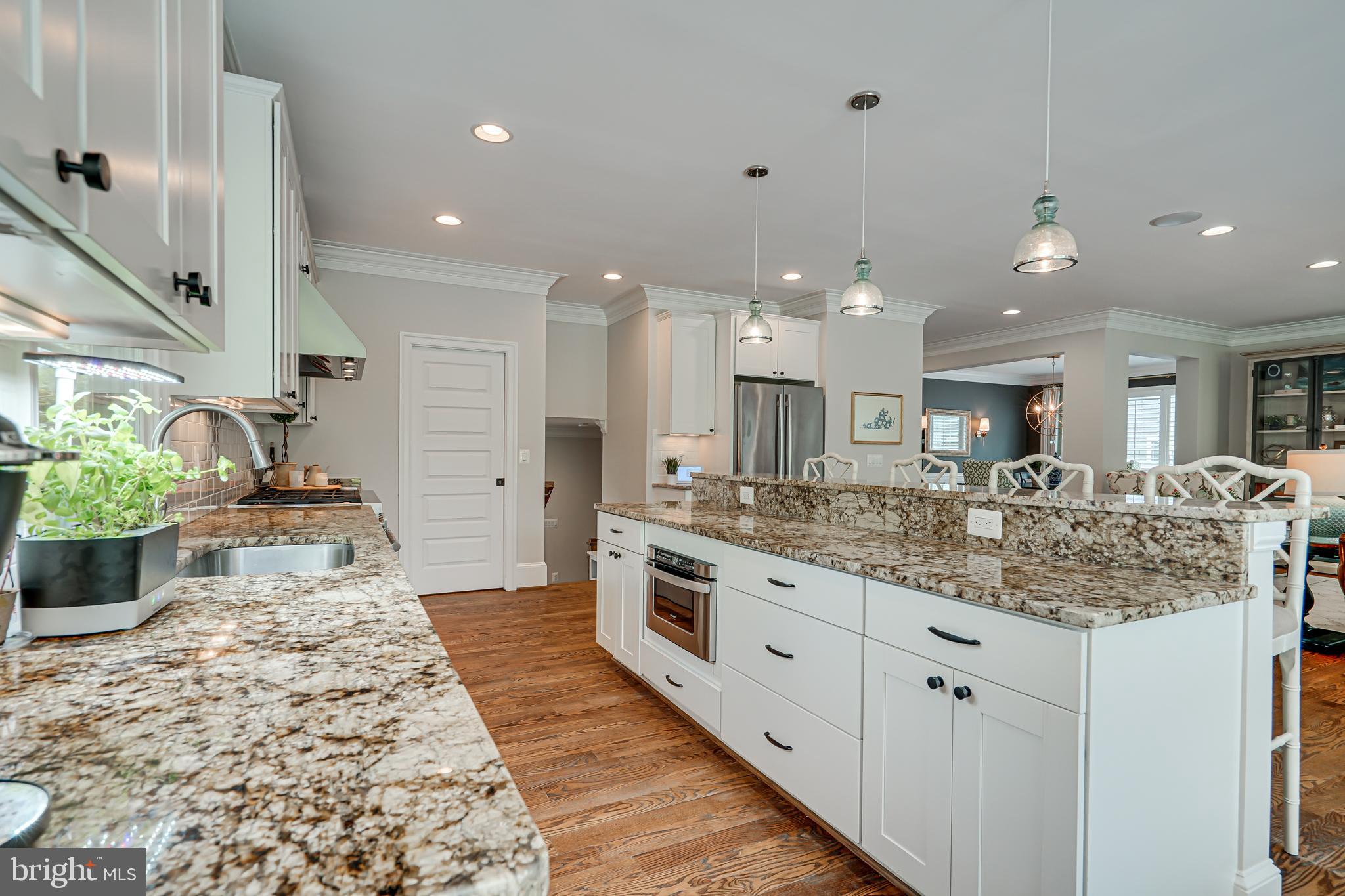 CHURCHILL - Residential