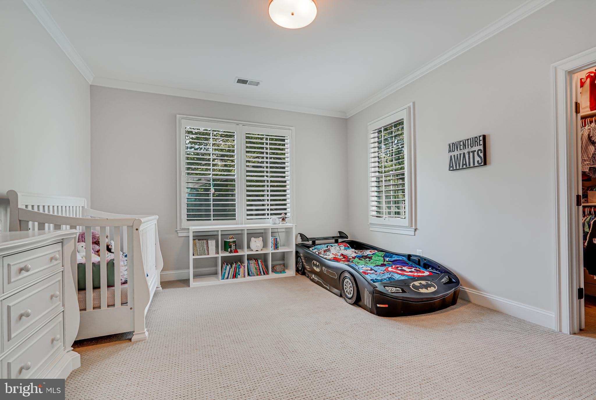 CHURCHILL - Residential