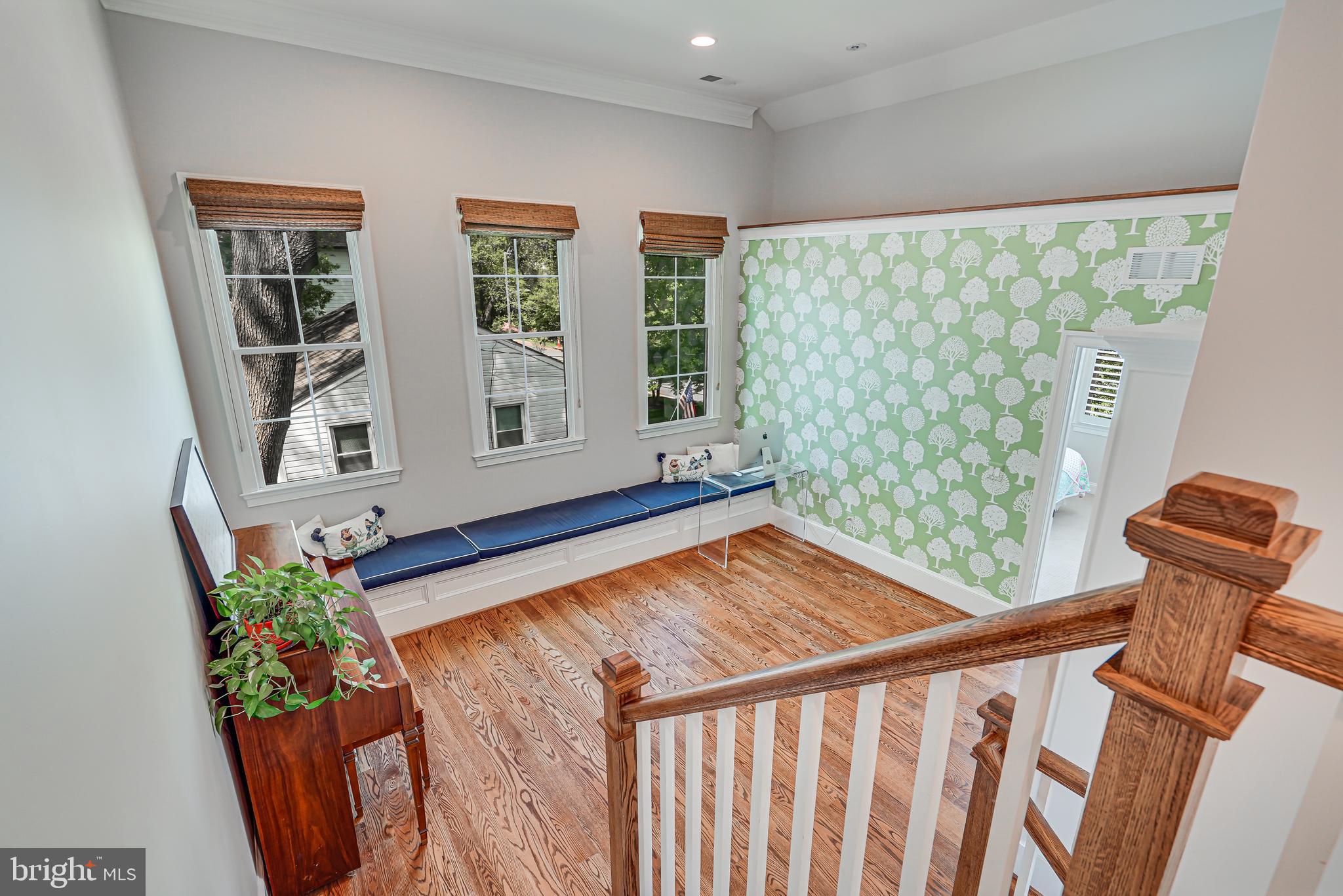 CHURCHILL - Residential