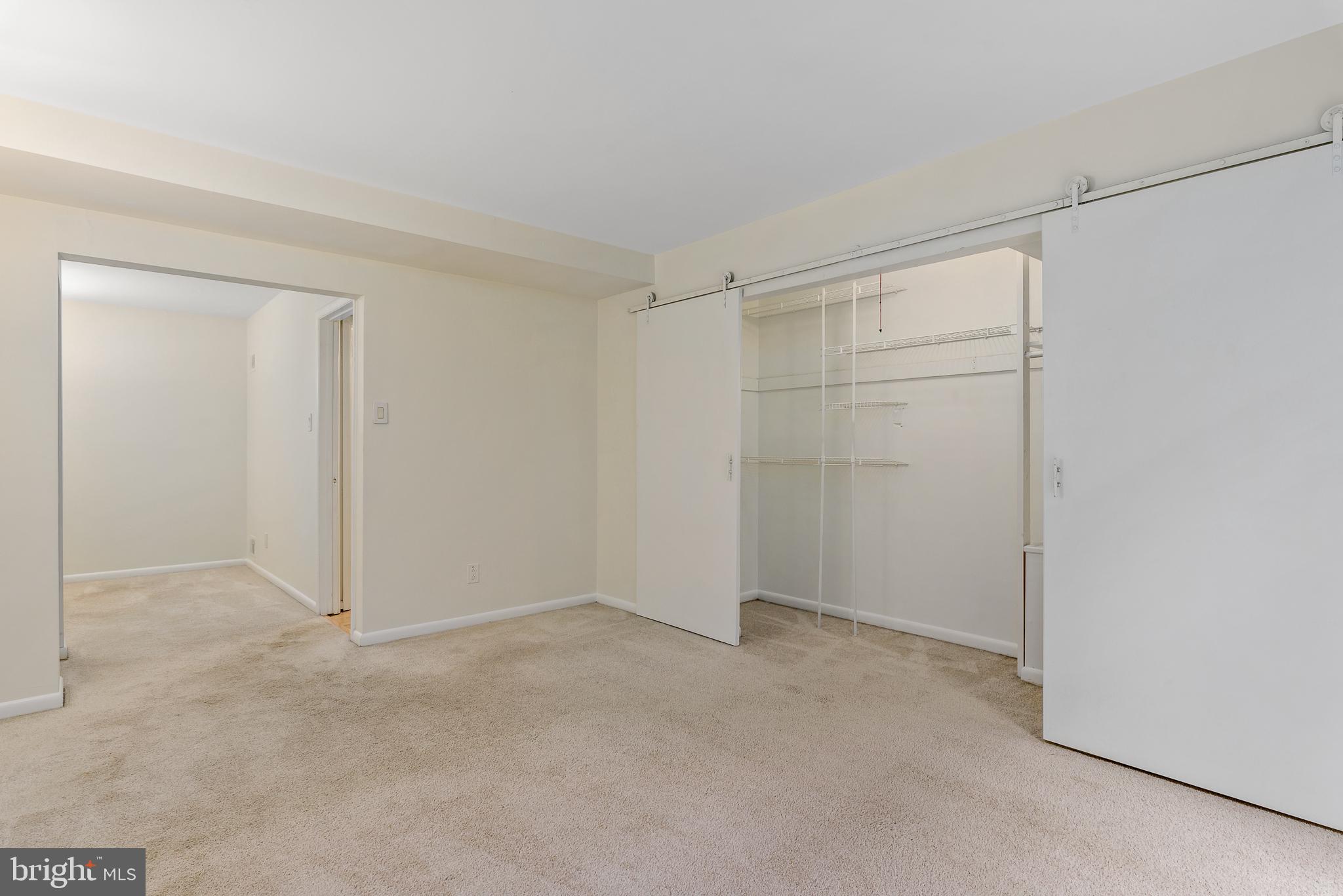 VANTAGE HILL - Residential