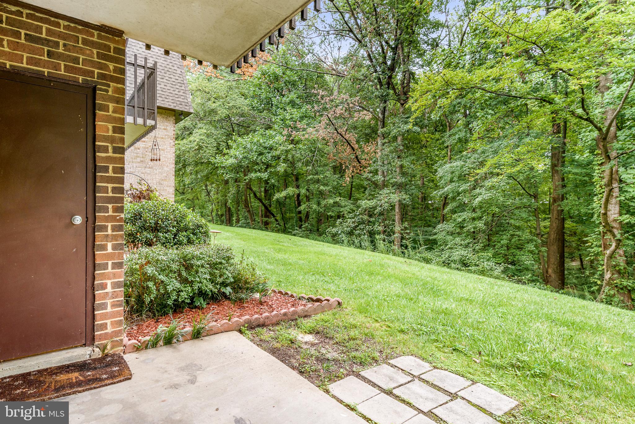 VANTAGE HILL - Residential