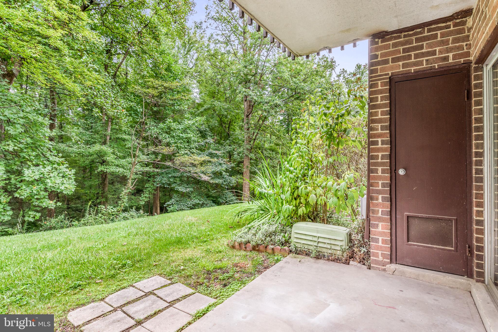 VANTAGE HILL - Residential