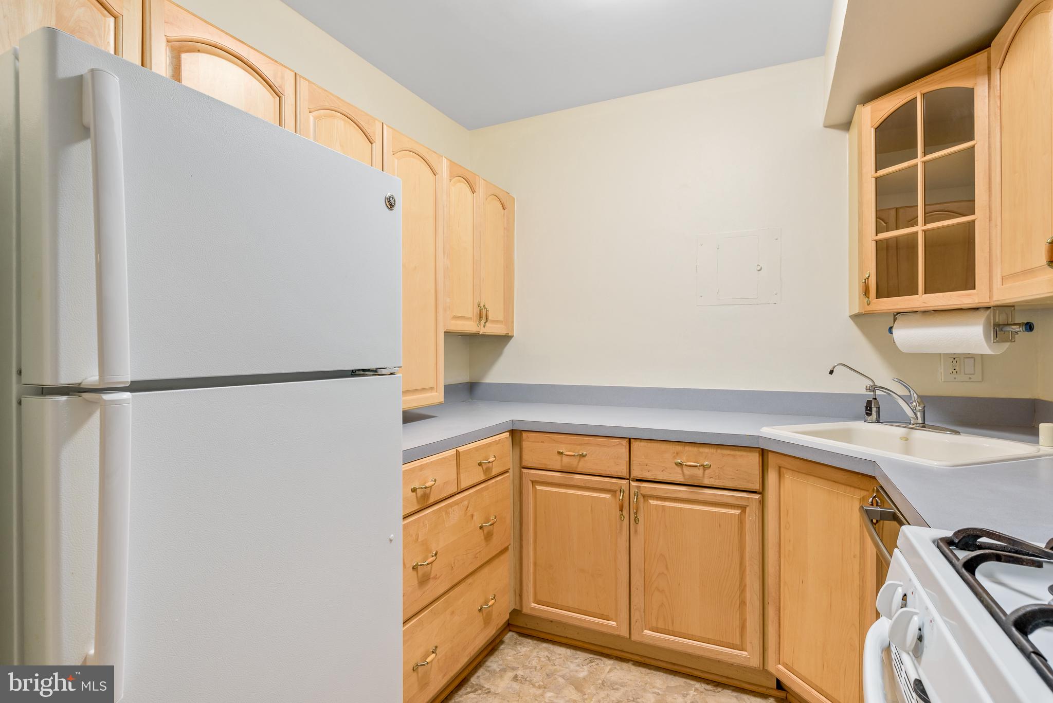 VANTAGE HILL - Residential