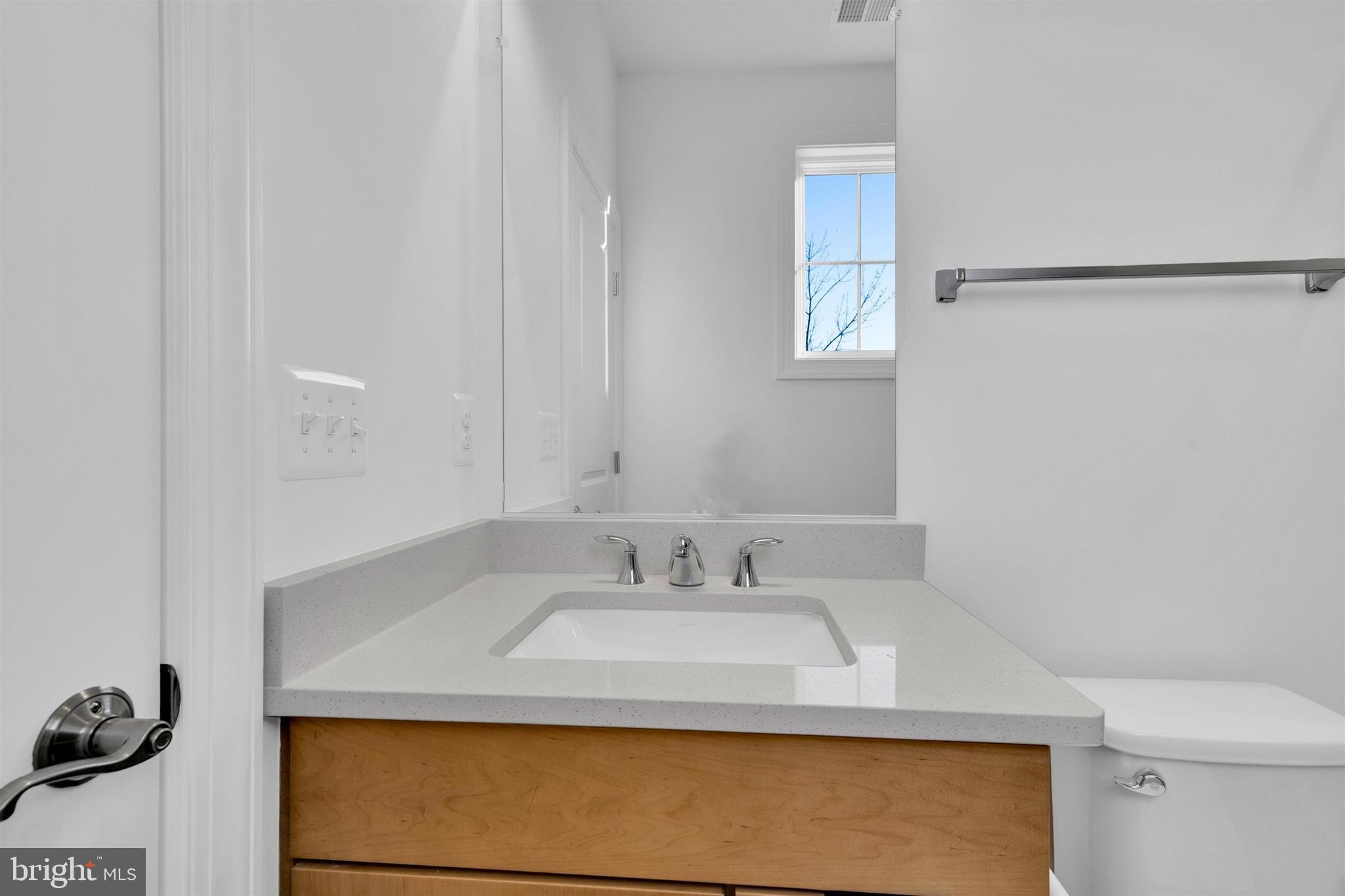 PIMMIT HILLS - Residential