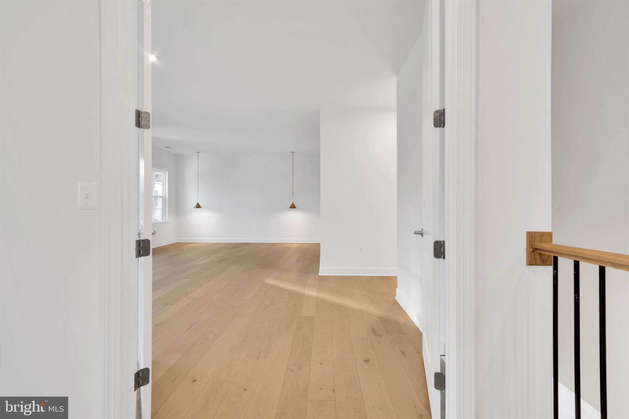 PIMMIT HILLS - Residential