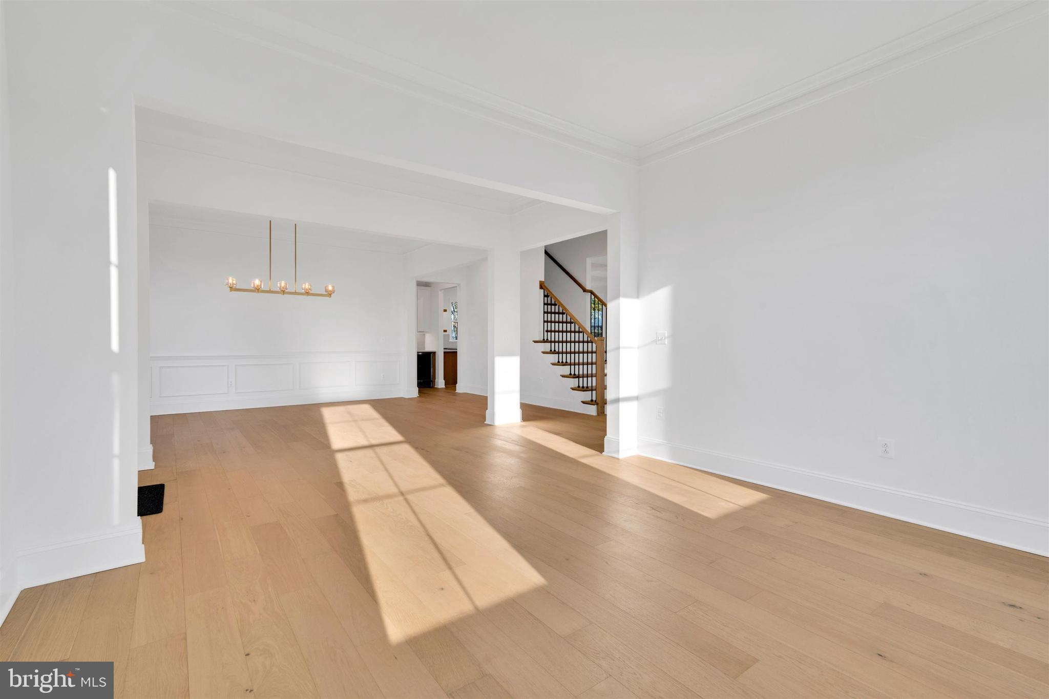 PIMMIT HILLS - Residential