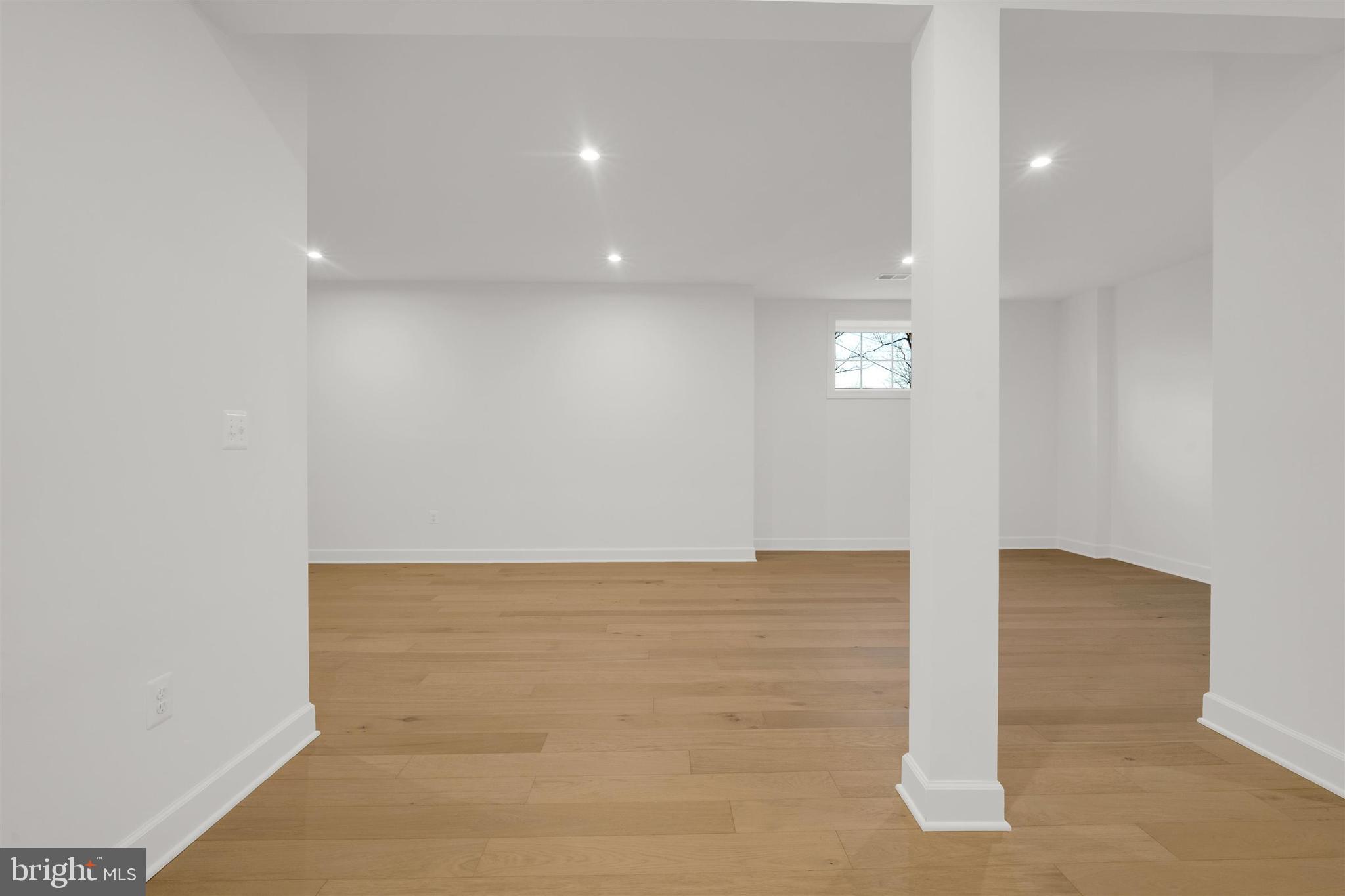 PIMMIT HILLS - Residential