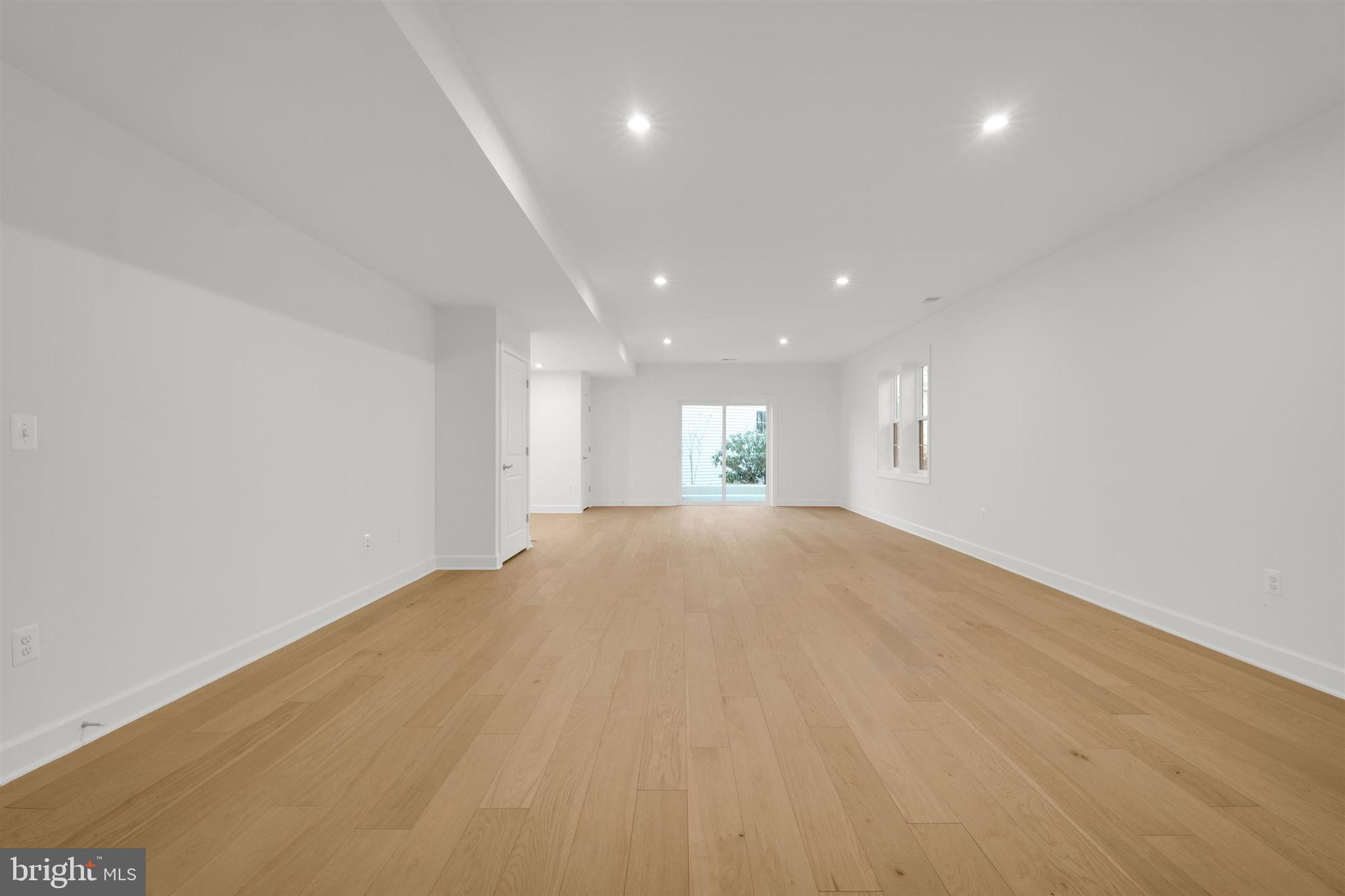 PIMMIT HILLS - Residential