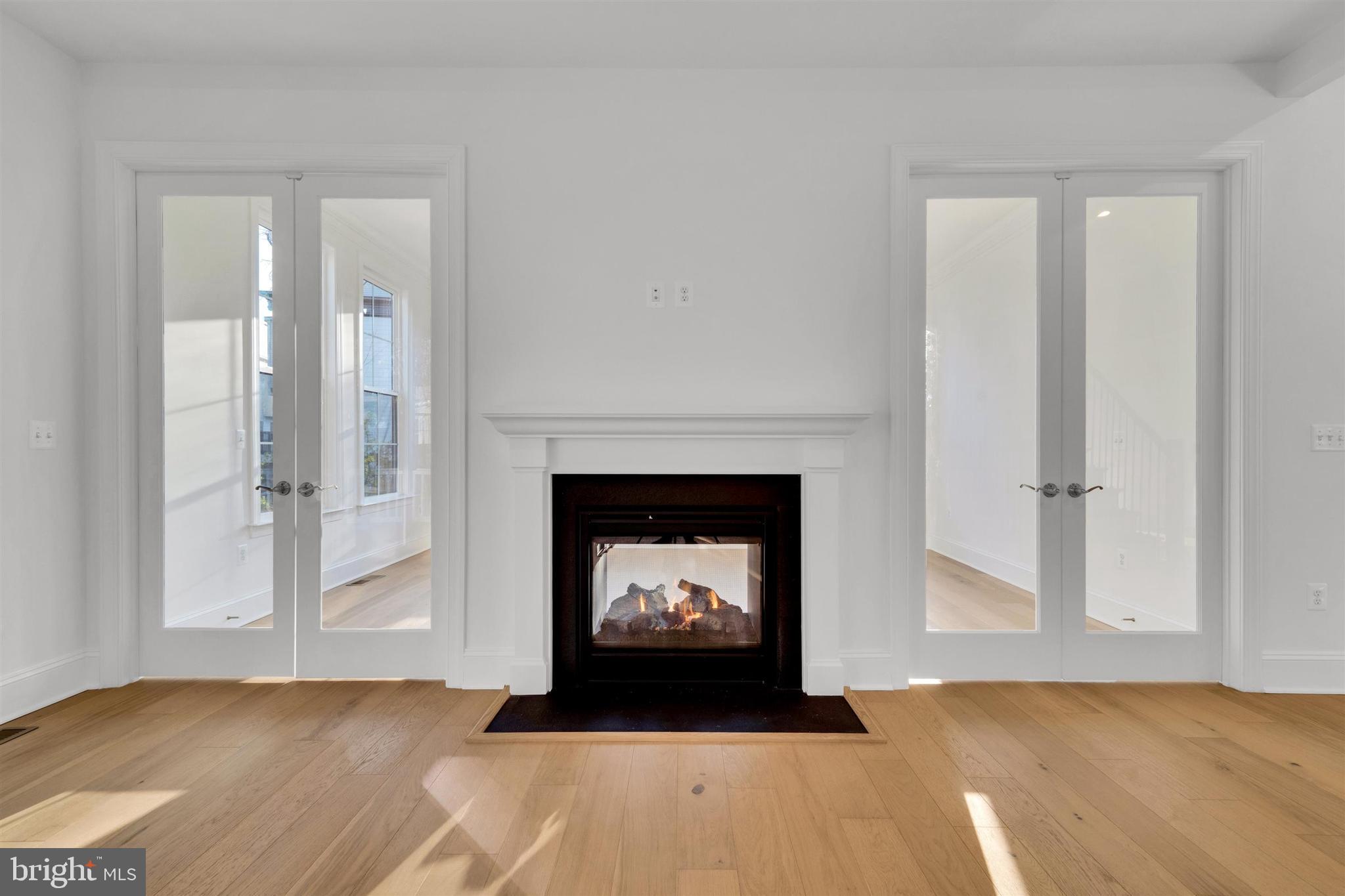 PIMMIT HILLS - Residential