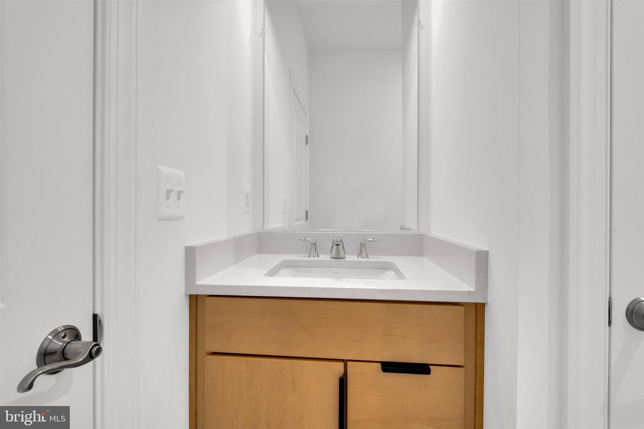 PIMMIT HILLS - Residential