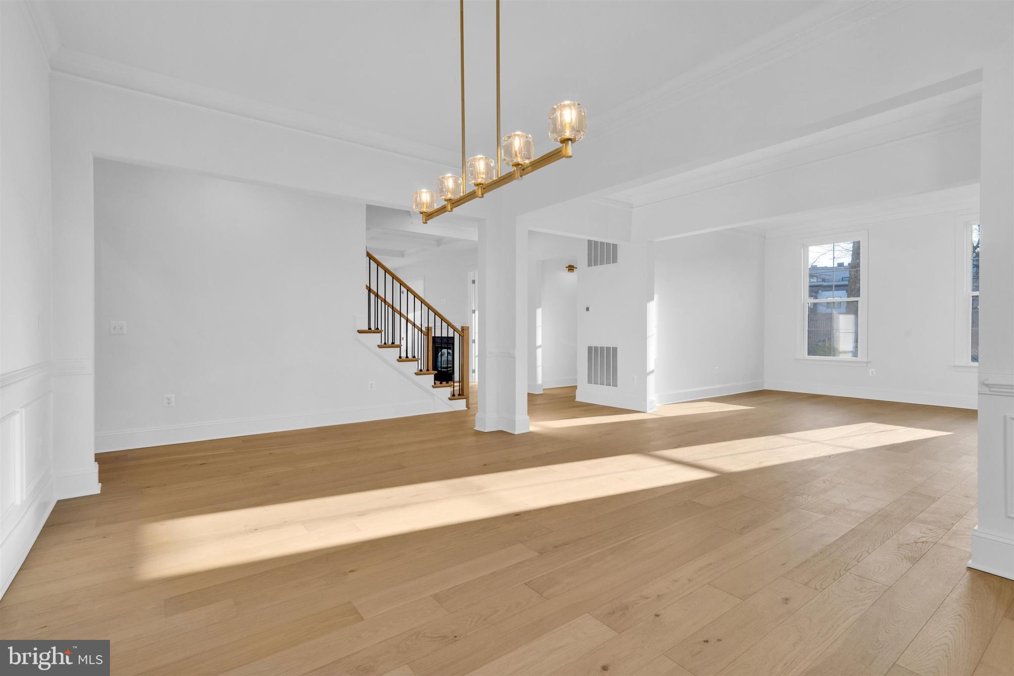 PIMMIT HILLS - Residential