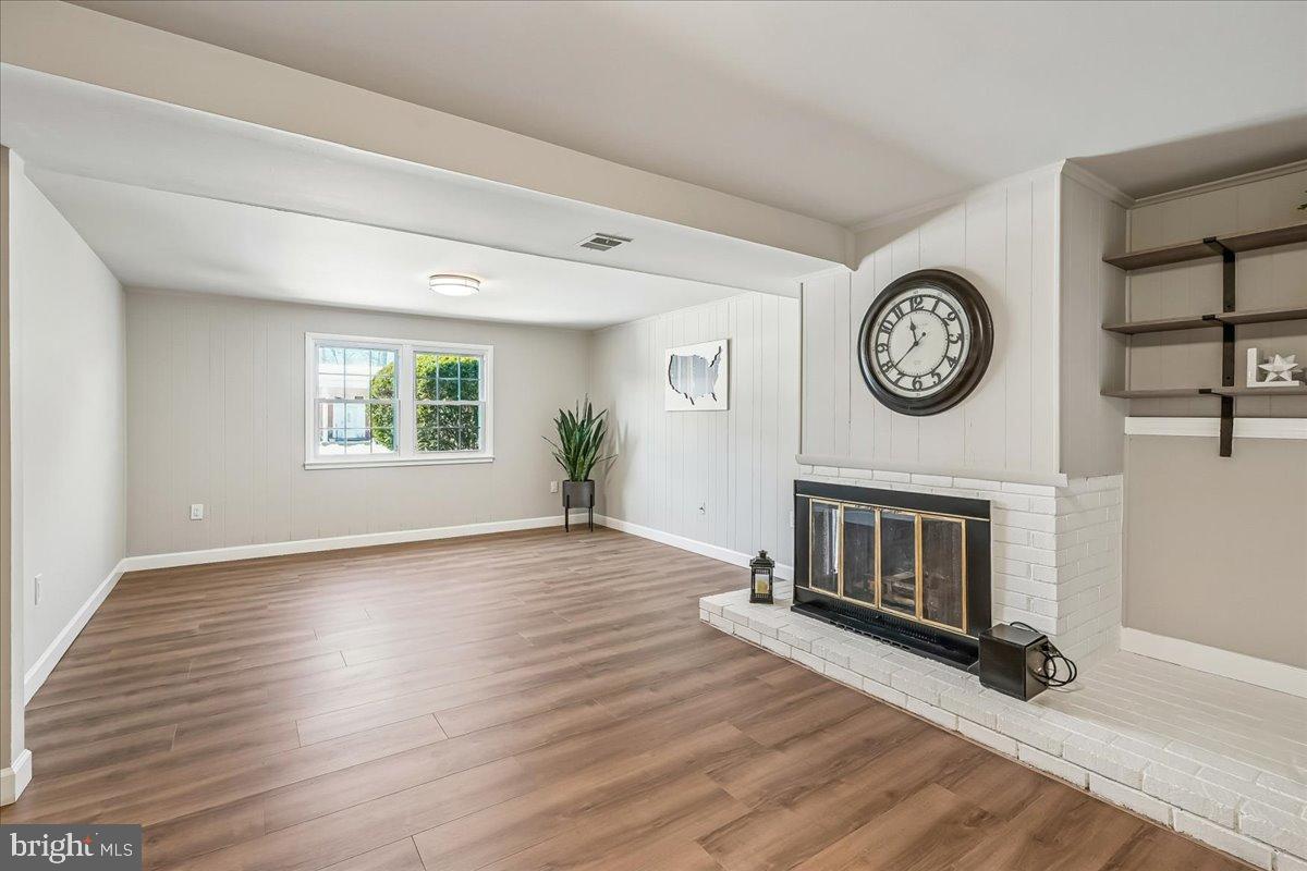 DALE CITY - Residential