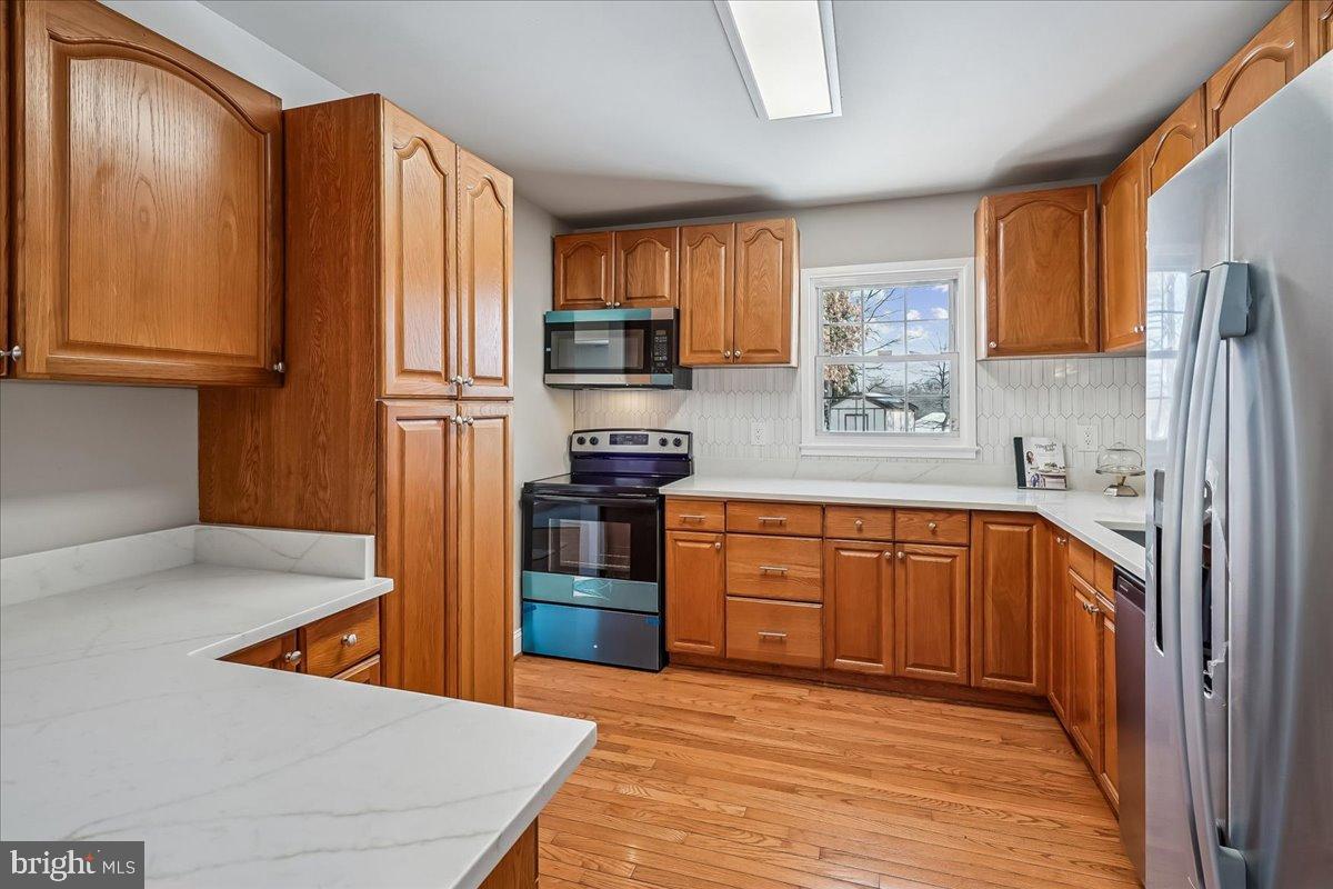 DALE CITY - Residential