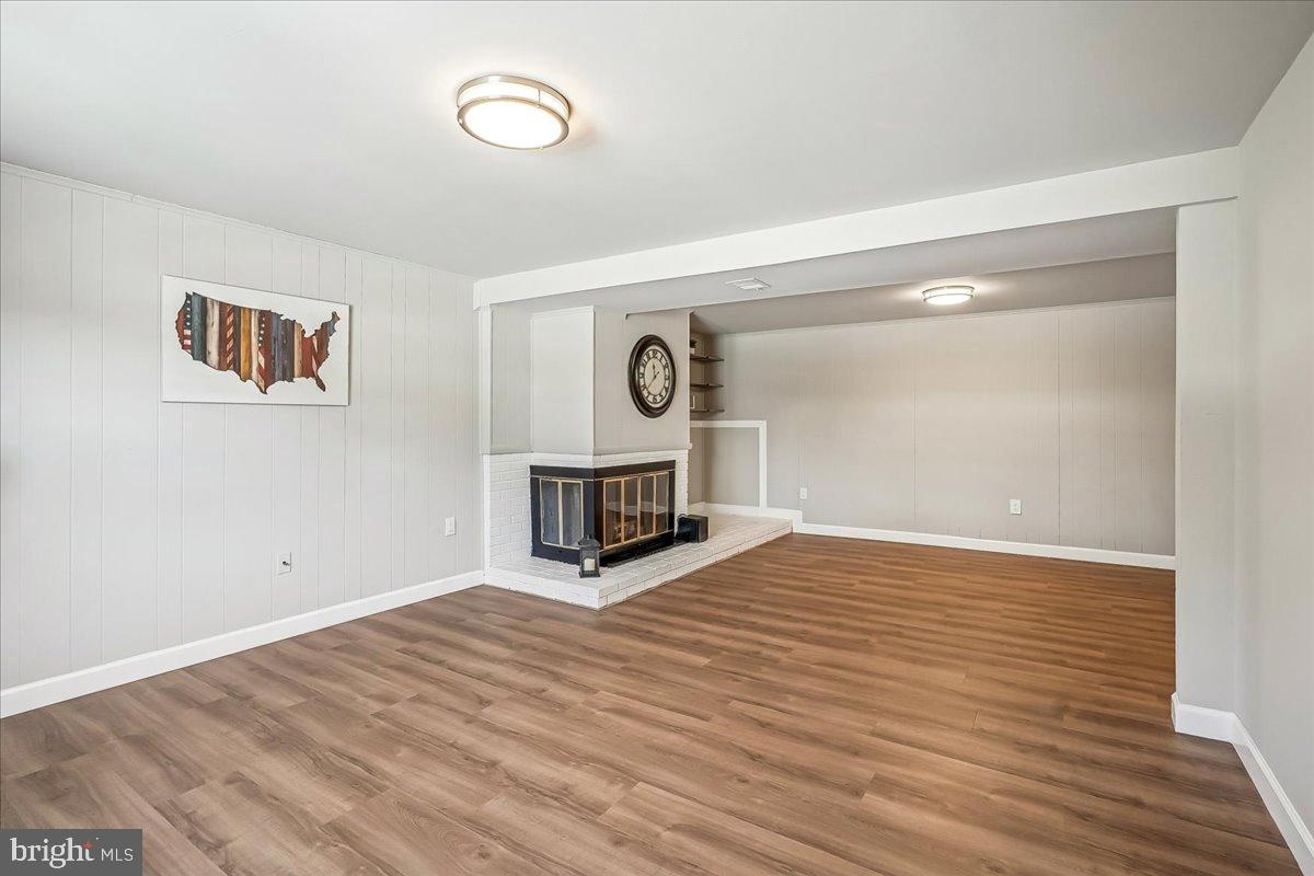 DALE CITY - Residential