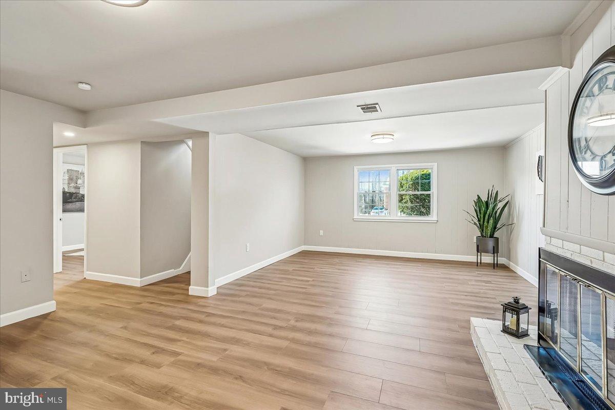 DALE CITY - Residential