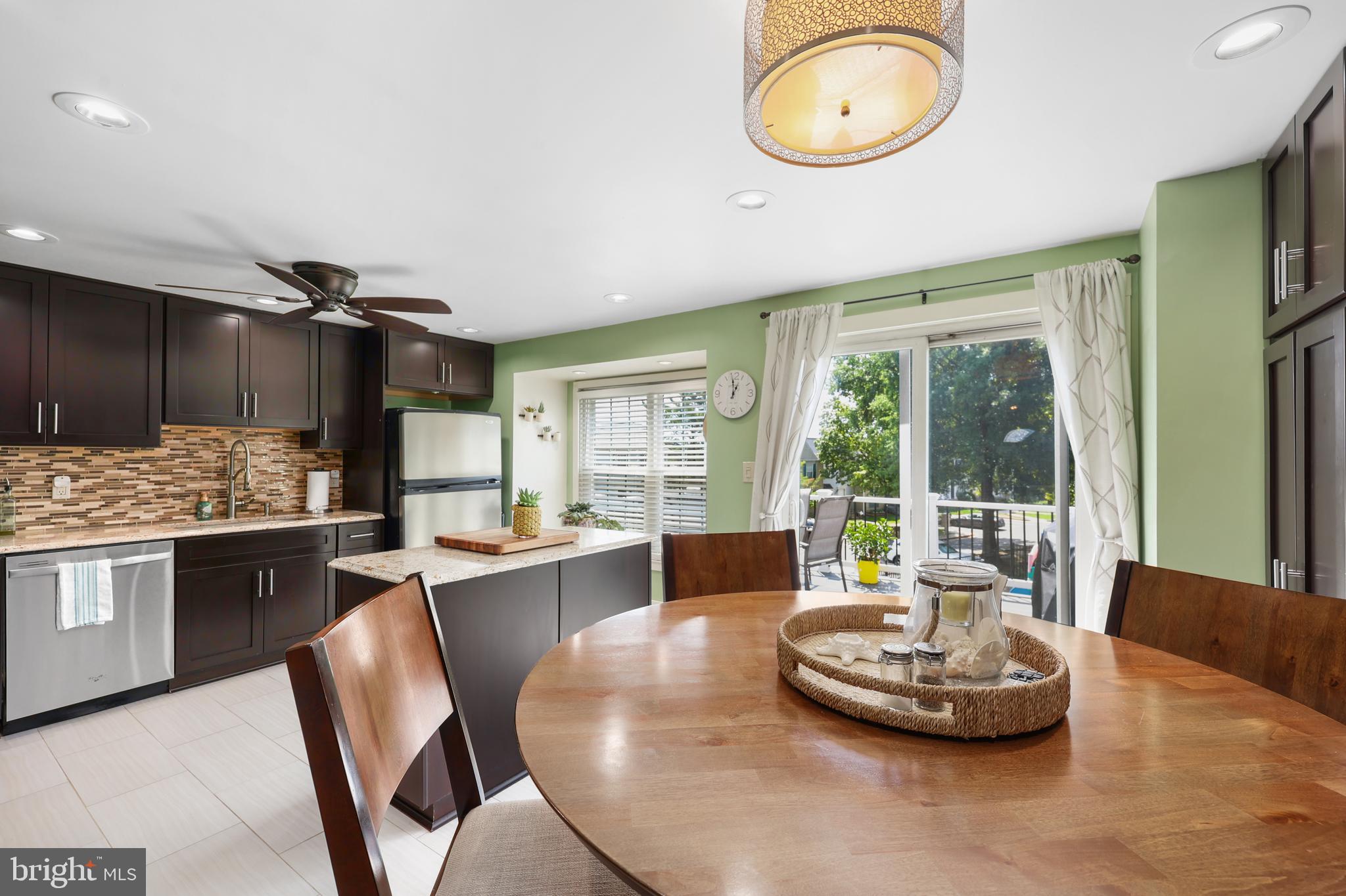 SINGLETONS GROVE - Residential