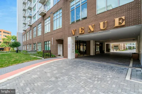 925 N Fairfax Street Unit 104, Alexandria, VA MLS: VAAX2053386