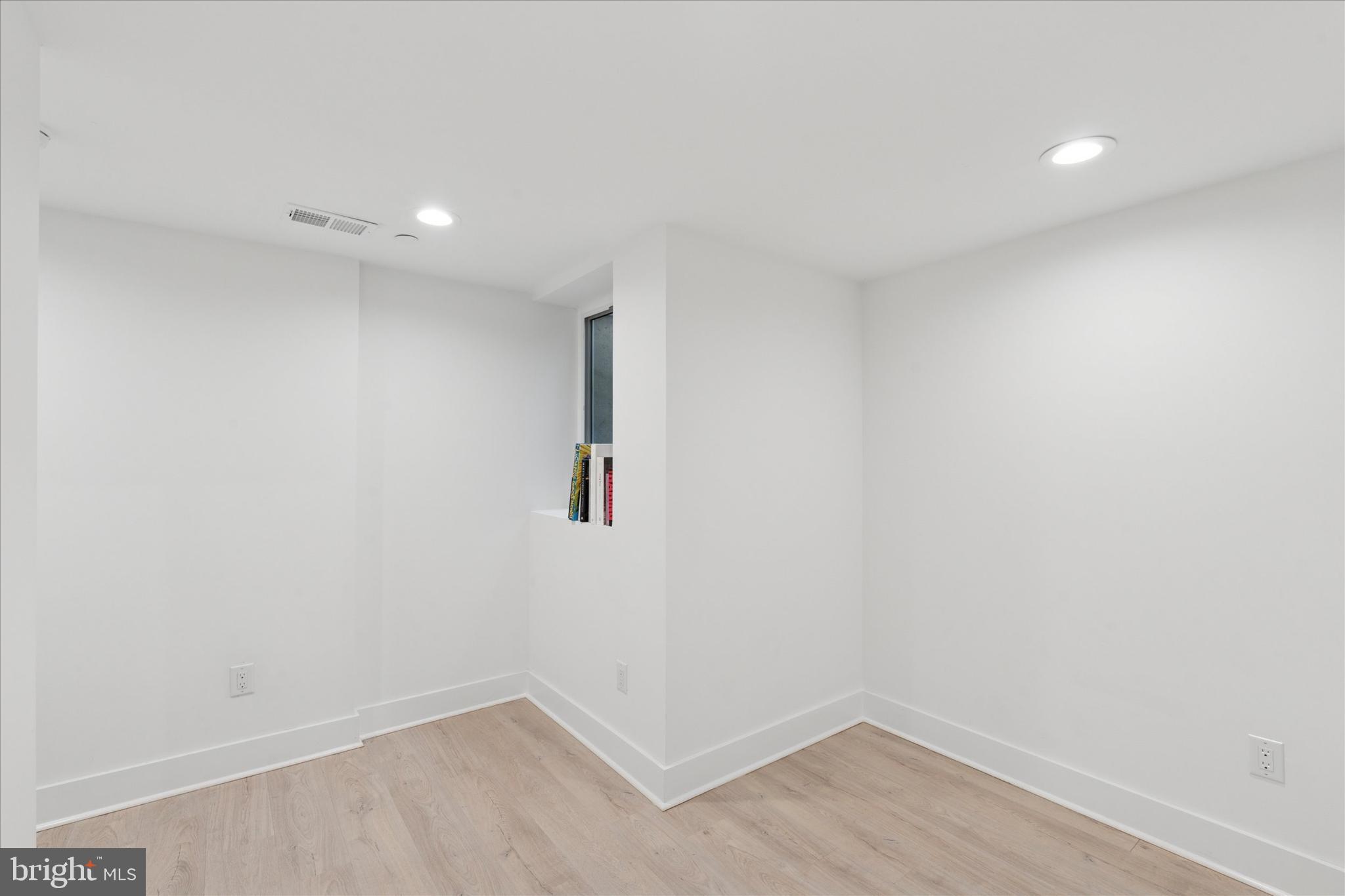 PHILADELPHIA (NORTH) - Residential