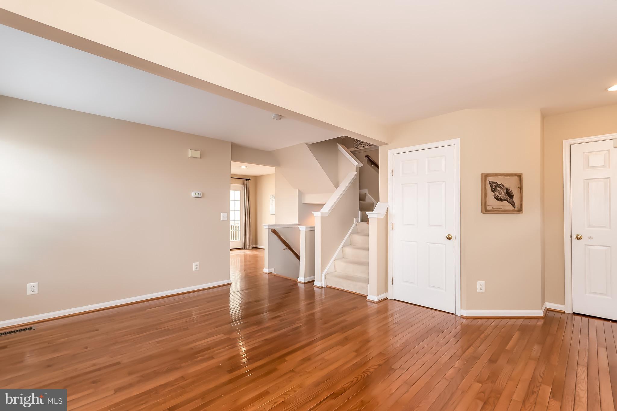 CENTRE RIDGE - Residential