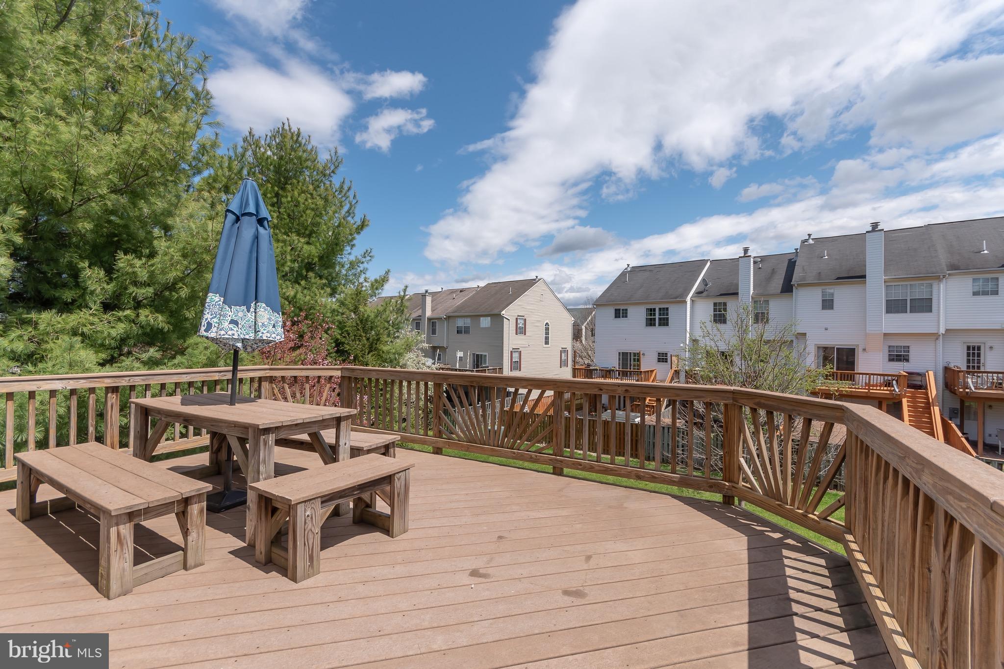 CENTRE RIDGE - Residential