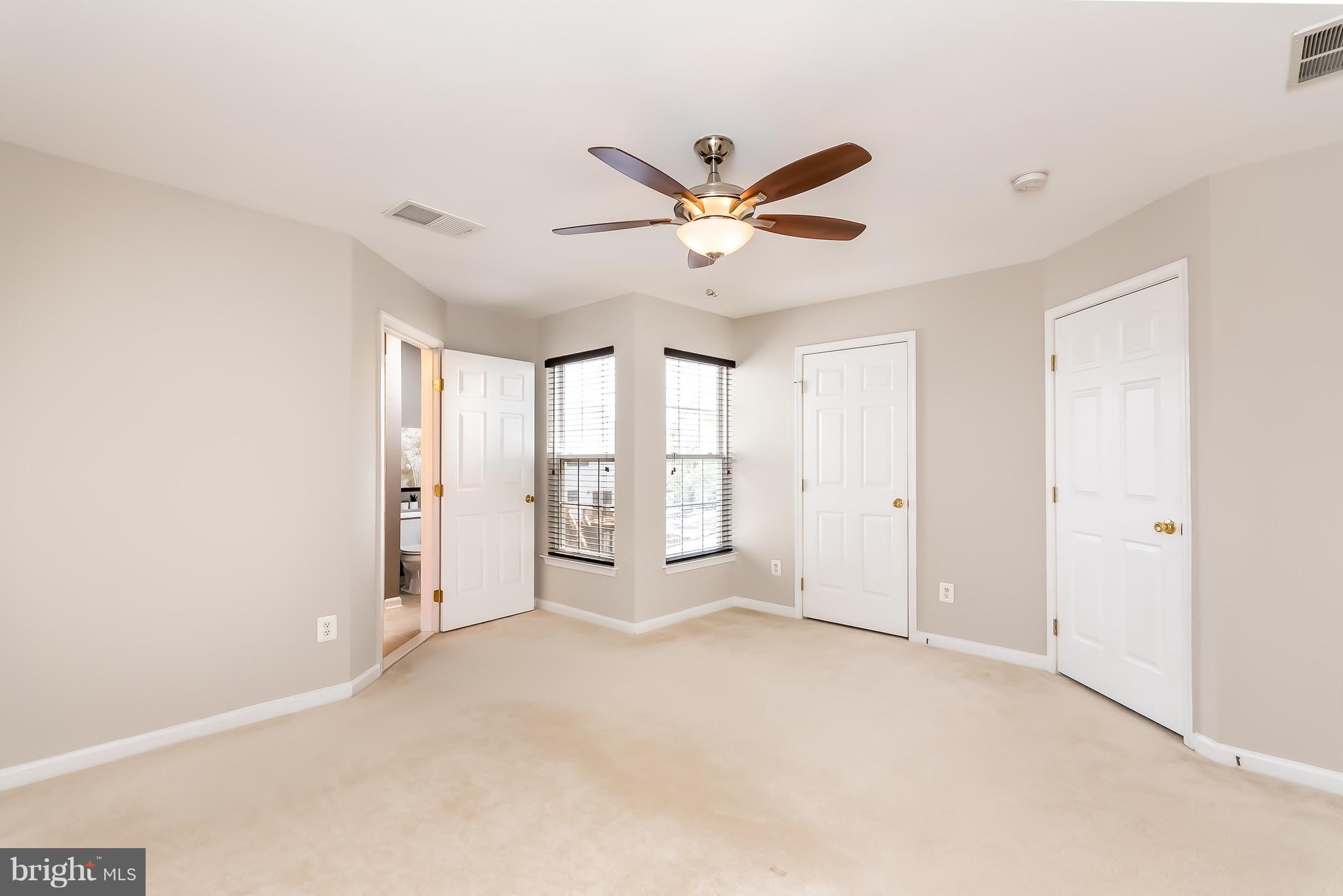 CENTRE RIDGE - Residential