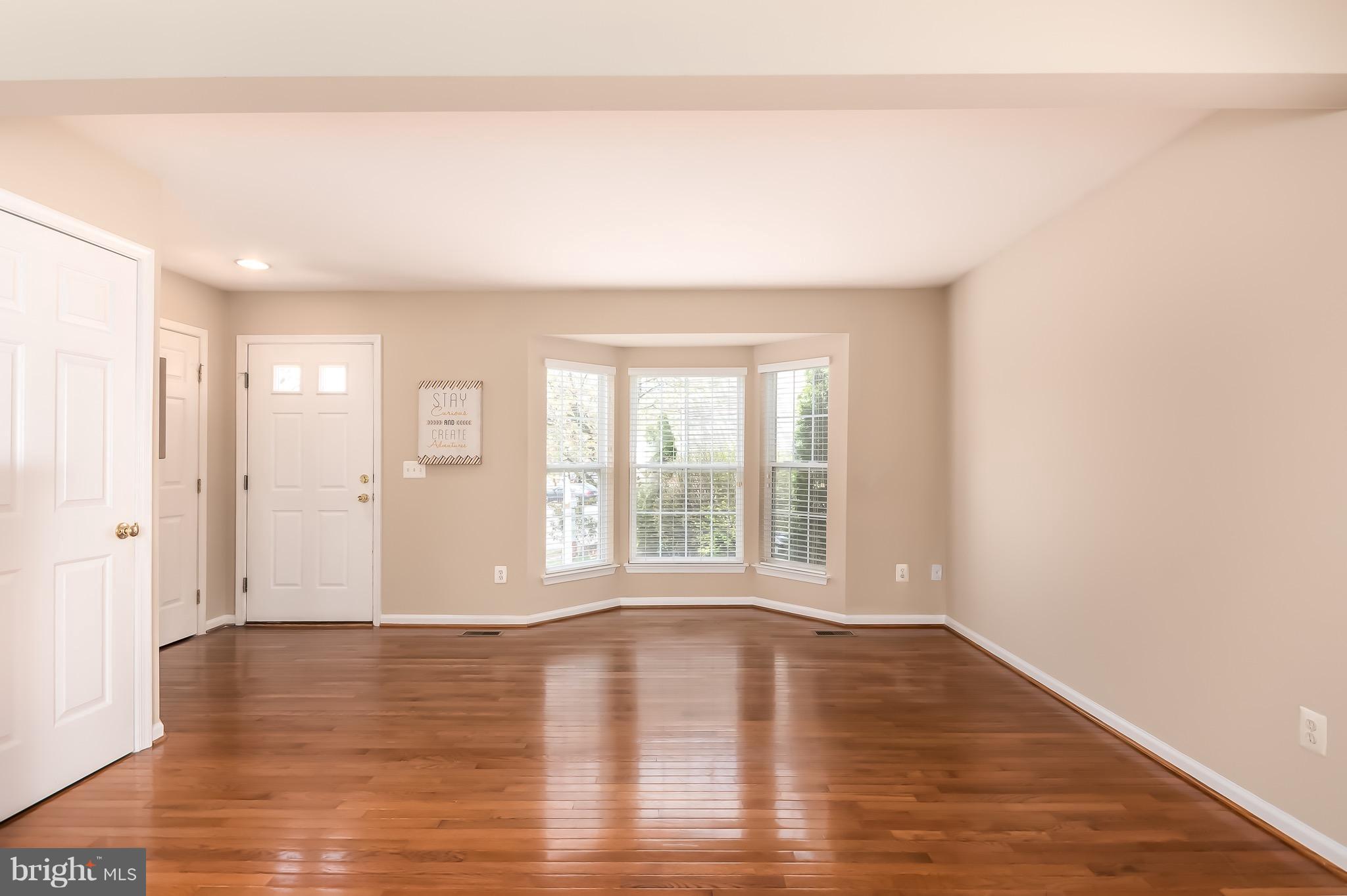 CENTRE RIDGE - Residential