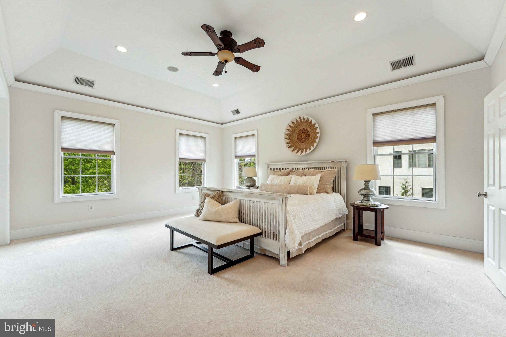 PARKER PRESERVE - Residential