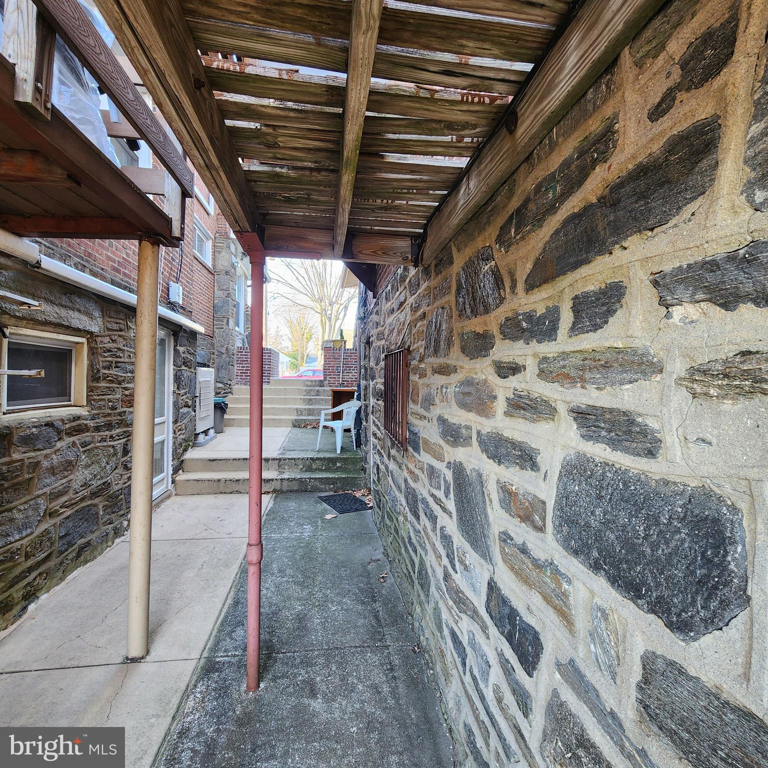 YEADON - Residential