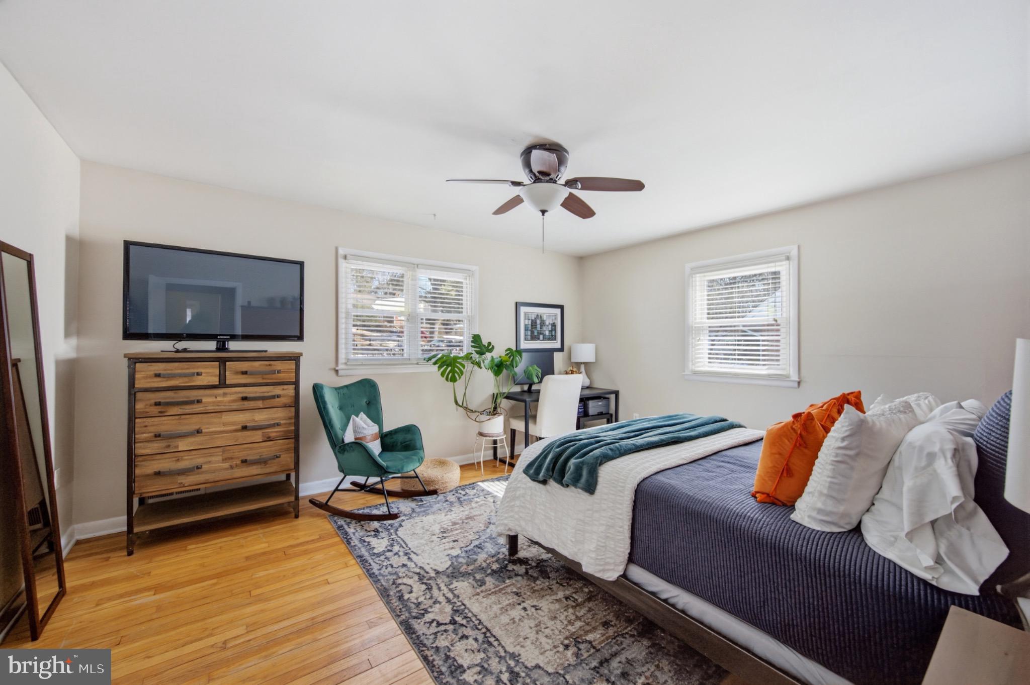 GLENDALE - Residential