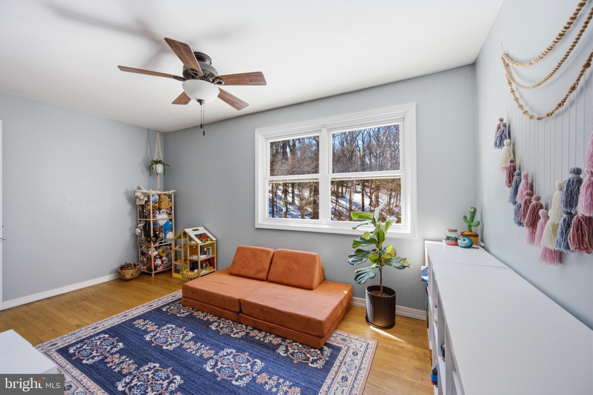 GLENDALE - Residential